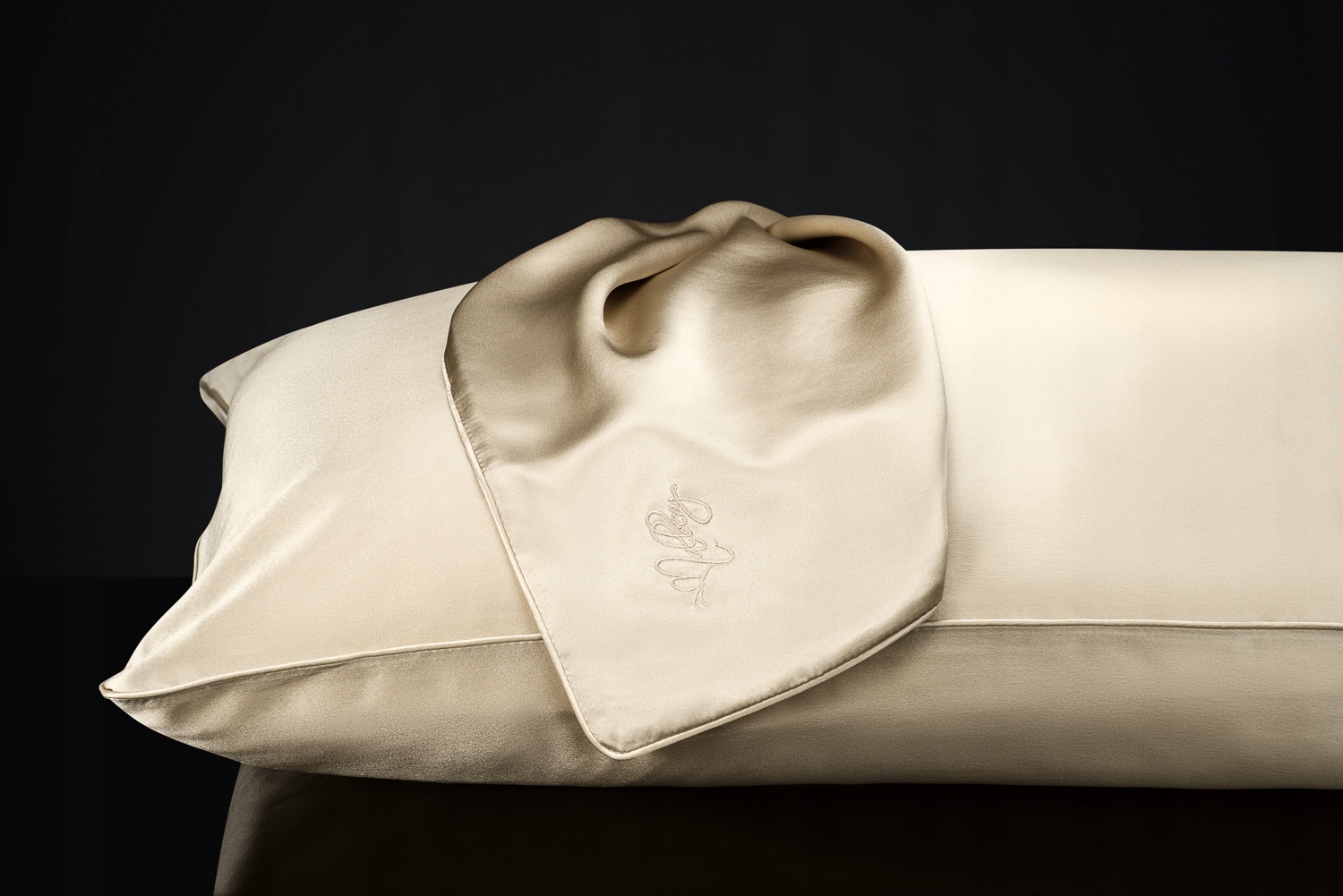 100% Jedwabna Poszewka 70x80 na Poduszka/ę Pościel Pastel Flower Kod producenta 01