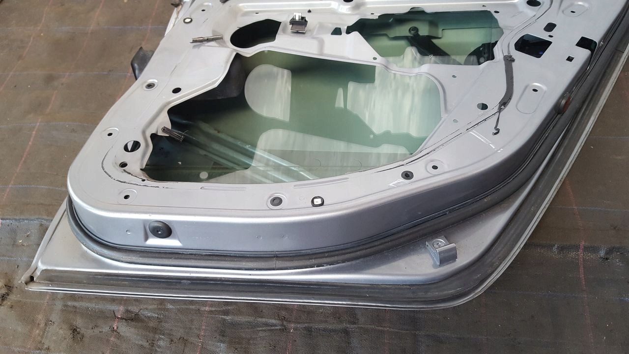 tür heck hinten rechts BMW E61 3,0i