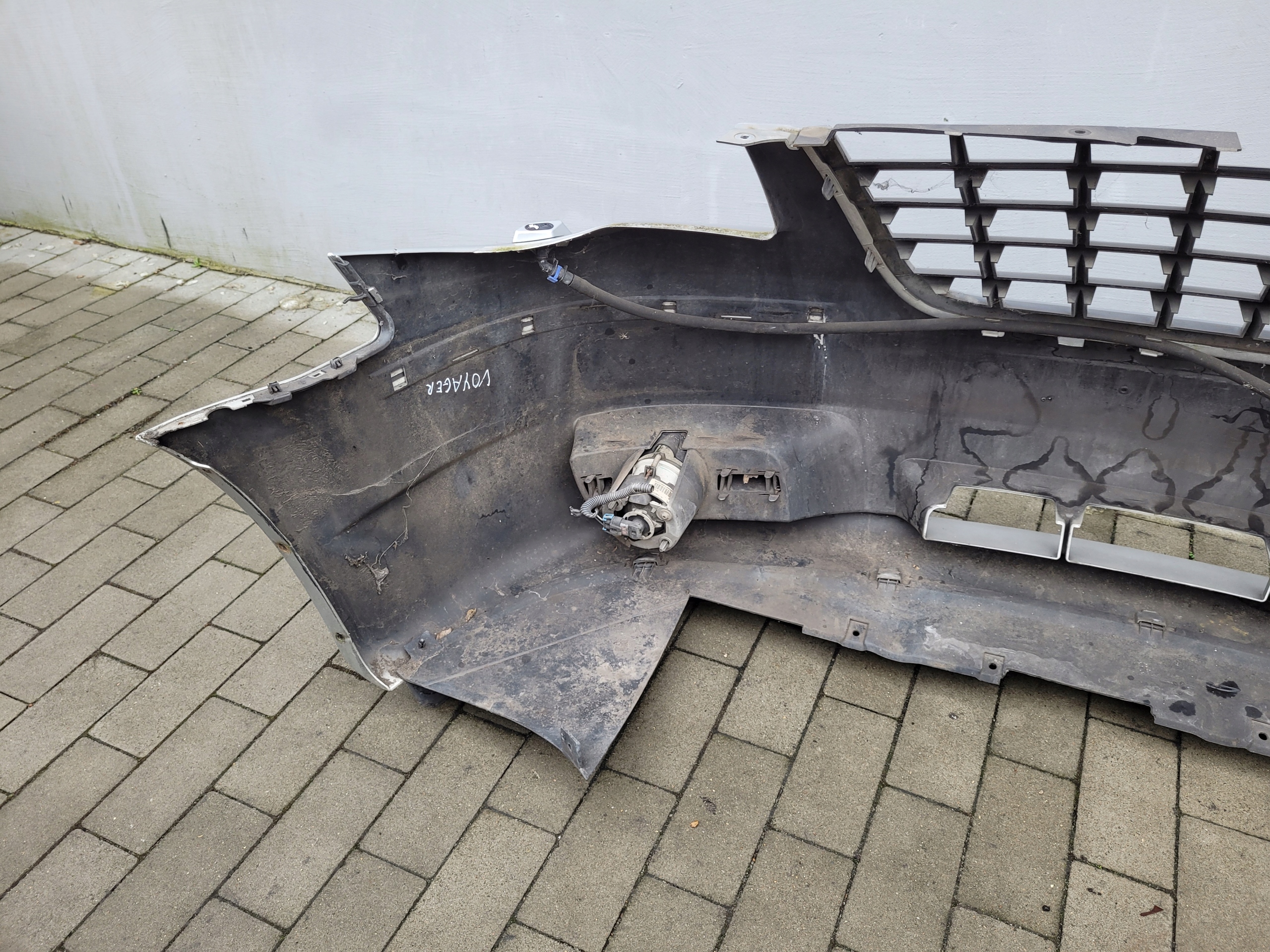 bumper front front CHRYSLER GRAND VOYAGER V 08