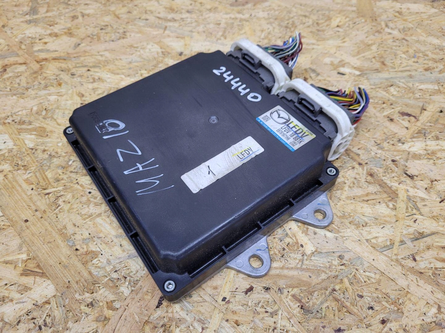 modul Bedienteil Mazda 5 2 2011 LFDV18881K