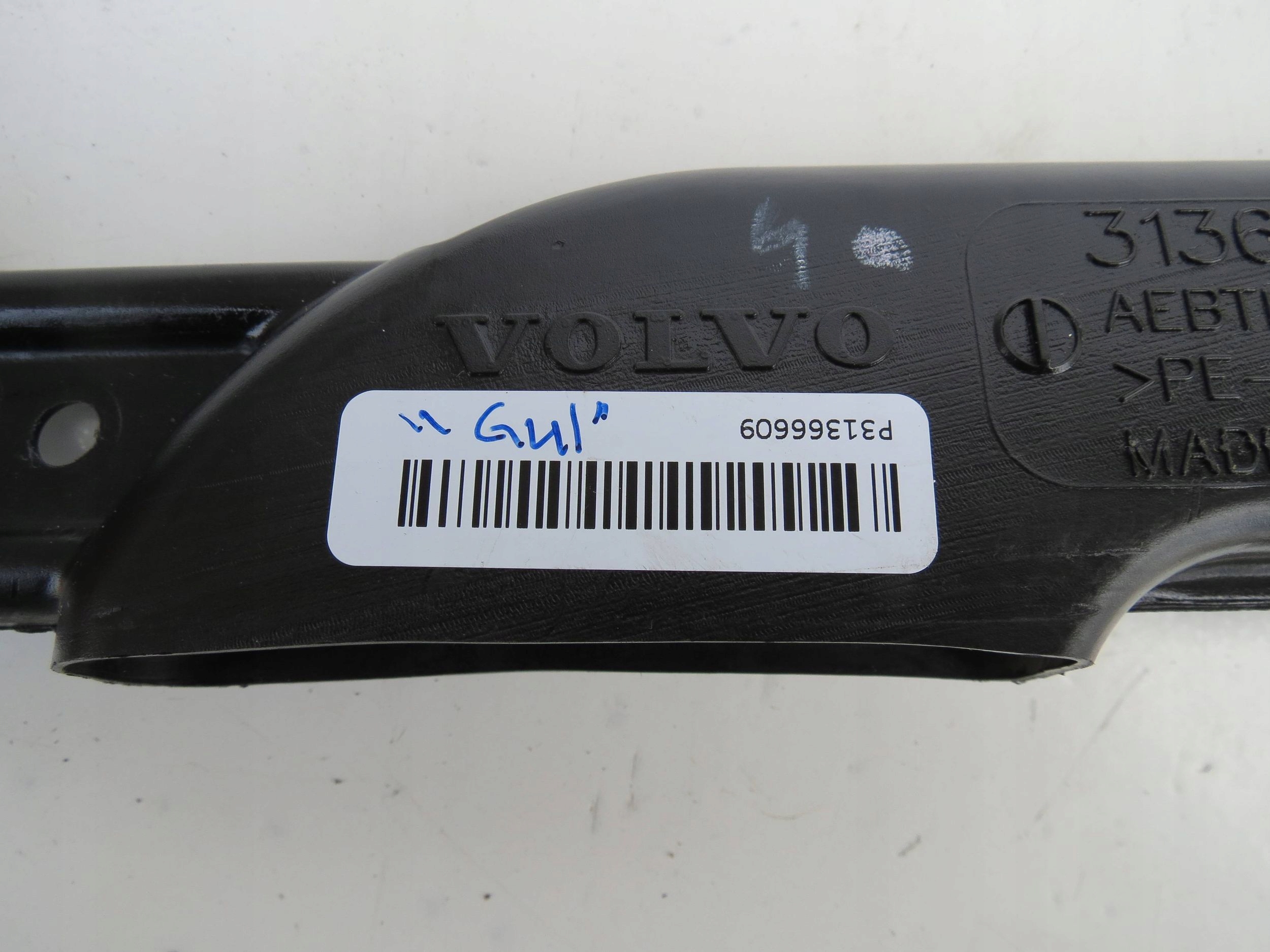 pipe drain air VOLVO S90 2.0 V90 31366609