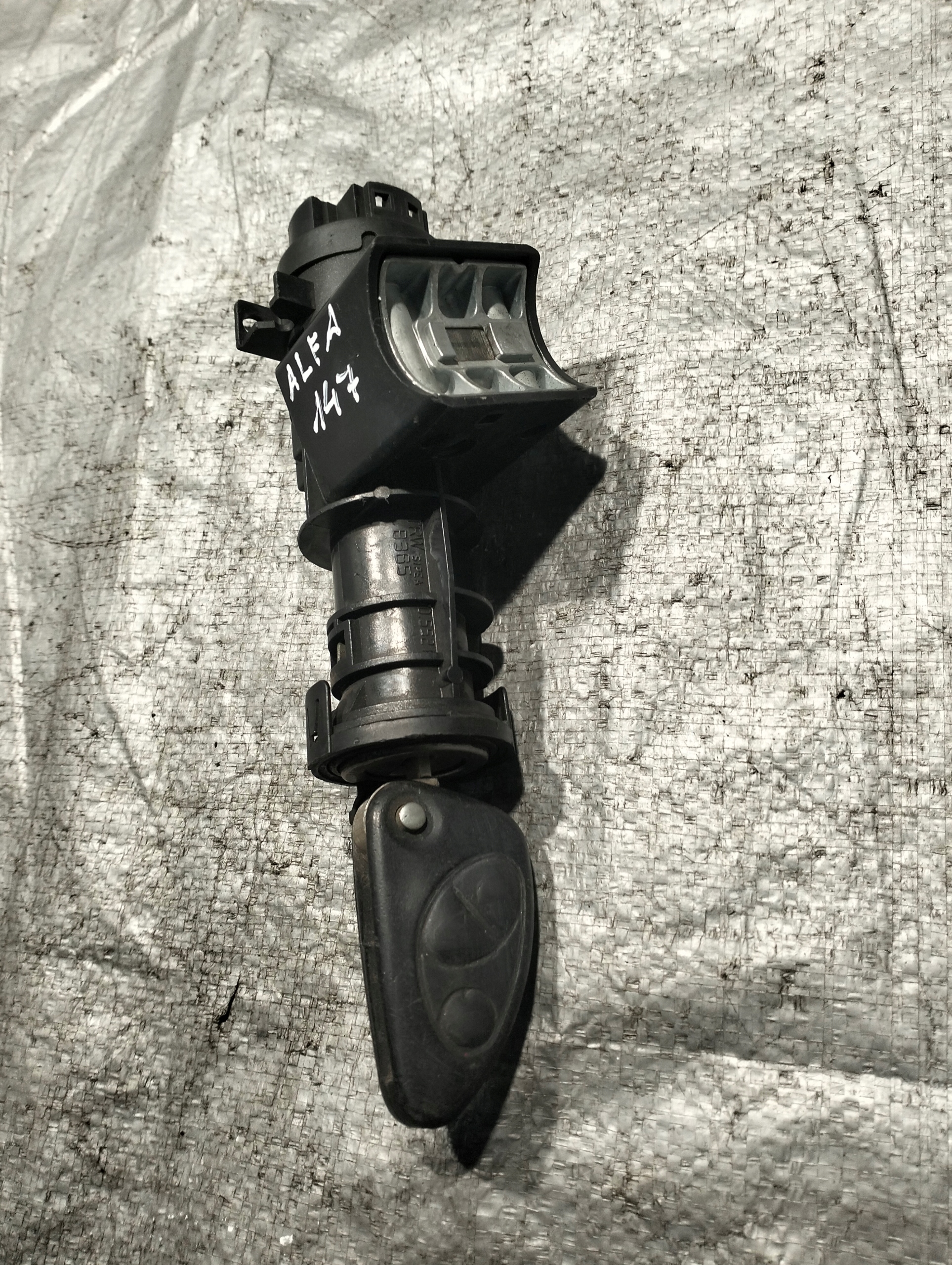 ignition Z KLUCZYKIM ALFA ROMEO 147 0552B365