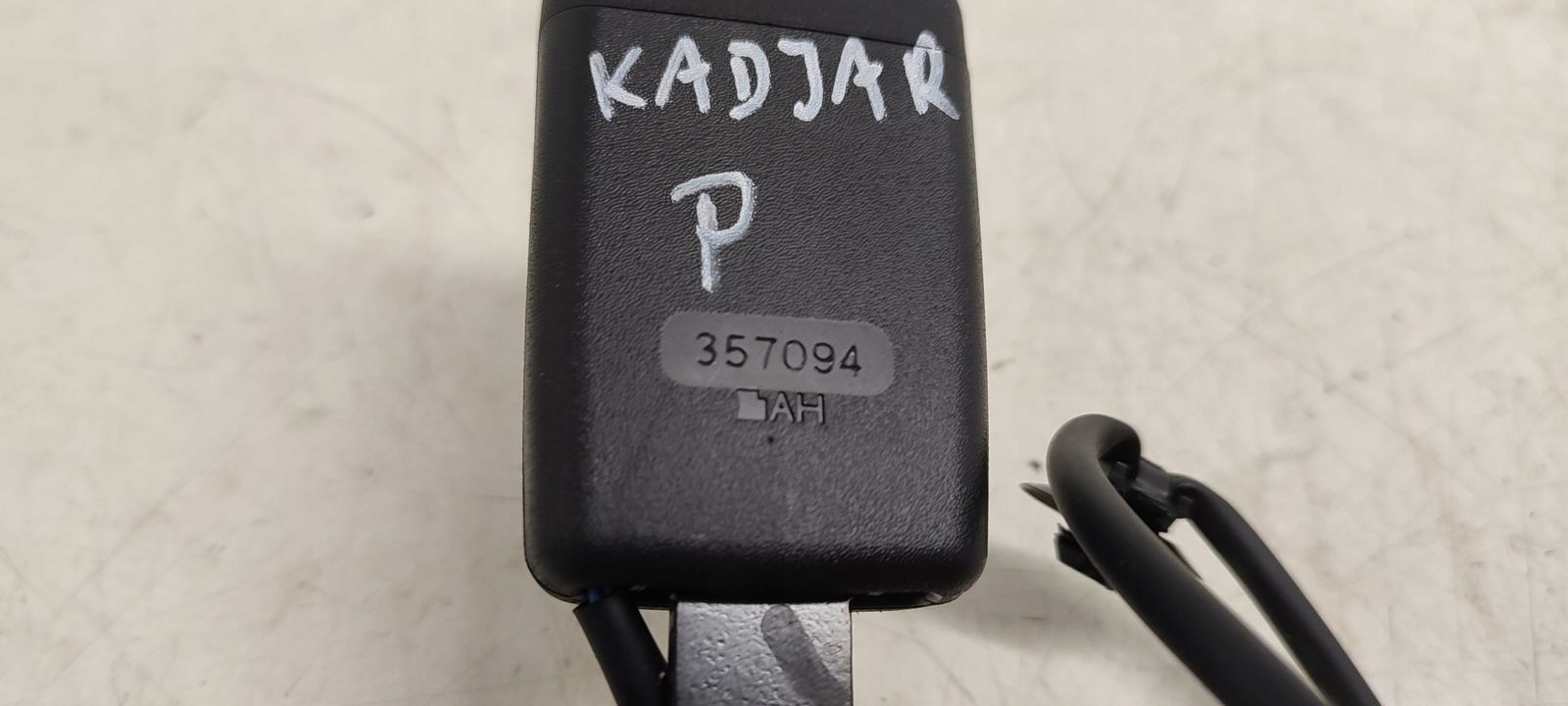 Zapinka supports right front Renault Kadjar