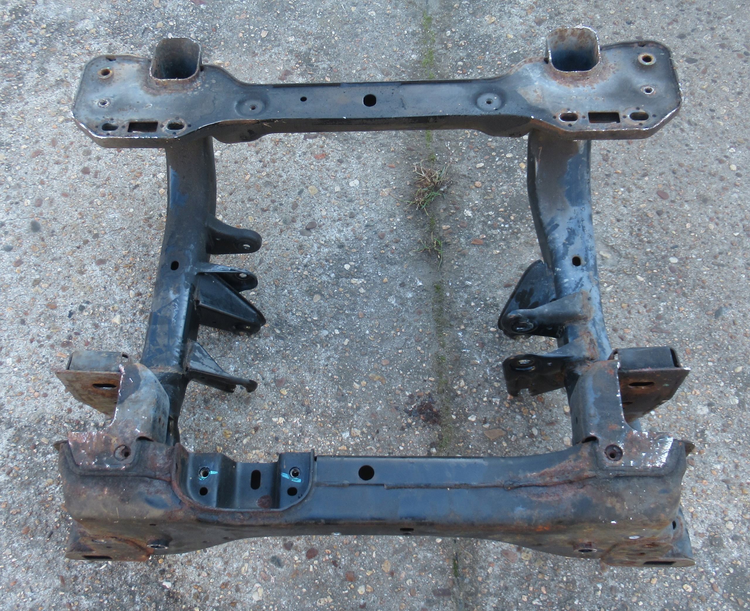 JEEP CHEROKEE WK 08R axle beam subframe sider front