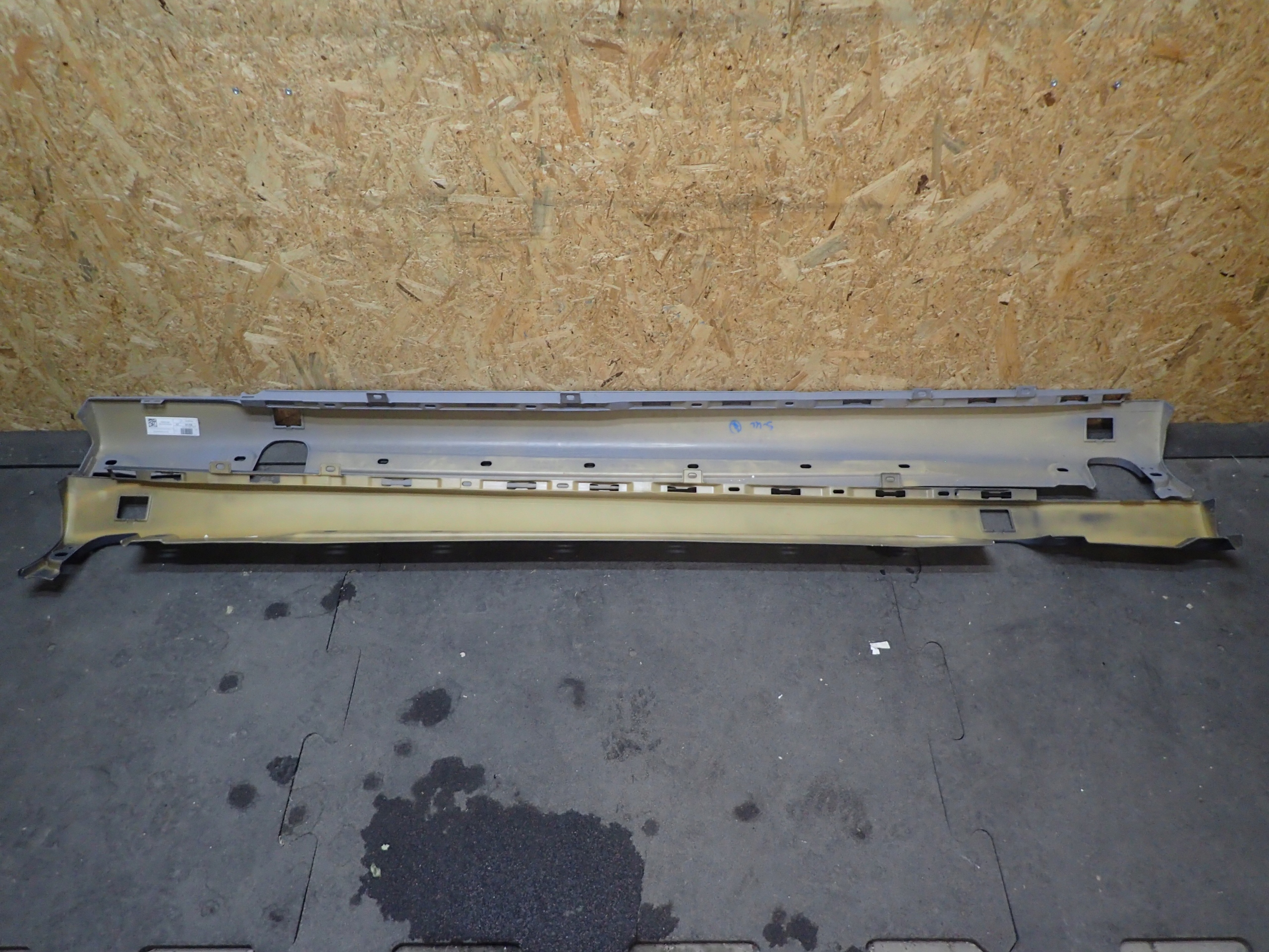 THRESHOLD MOULDING THRESHOLD S KLASA W220 RIGHT OR LEFT
