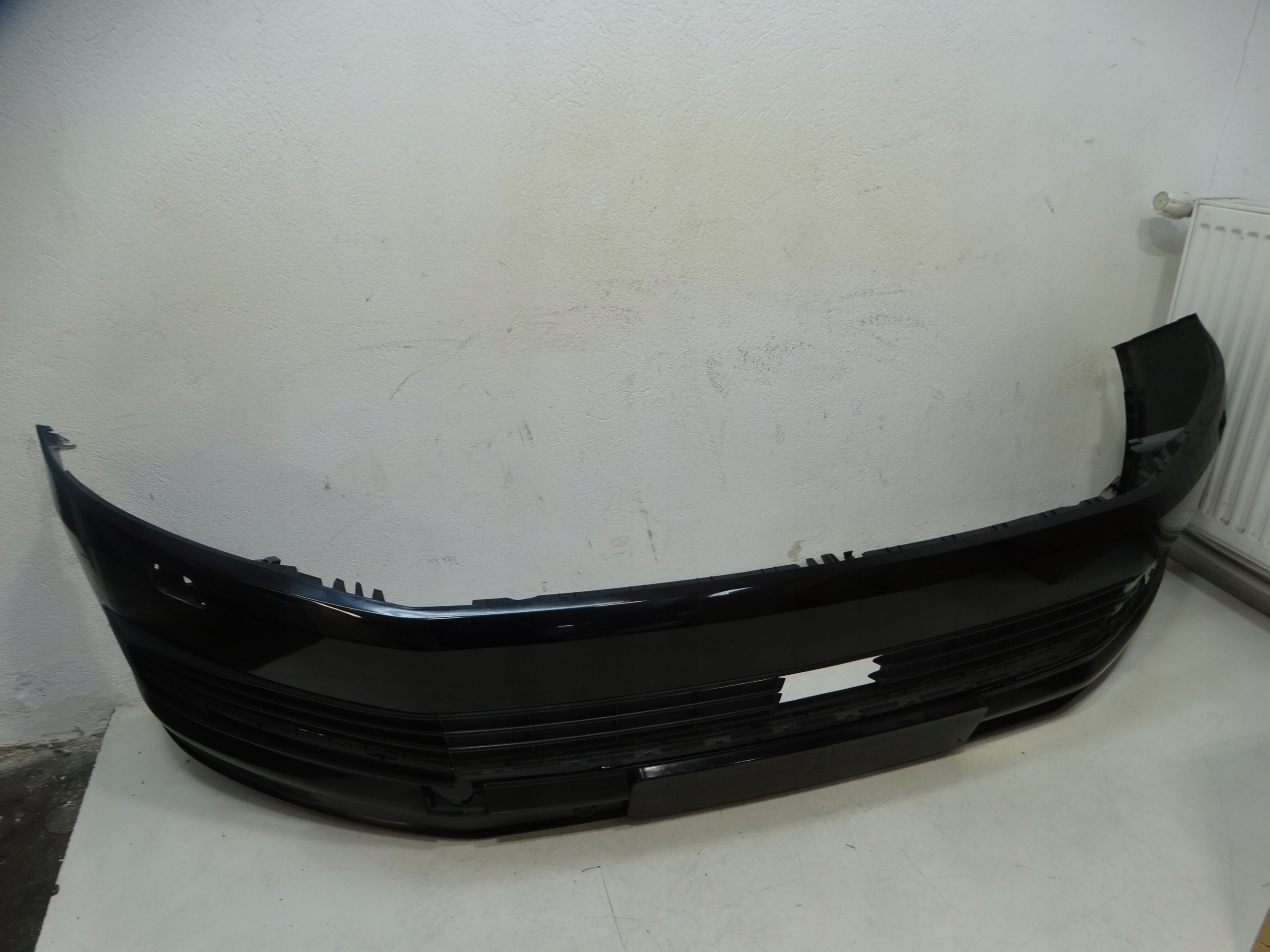 front bumper front VOLKSWAGEN T6 MULTIVAN 7E5807221D
