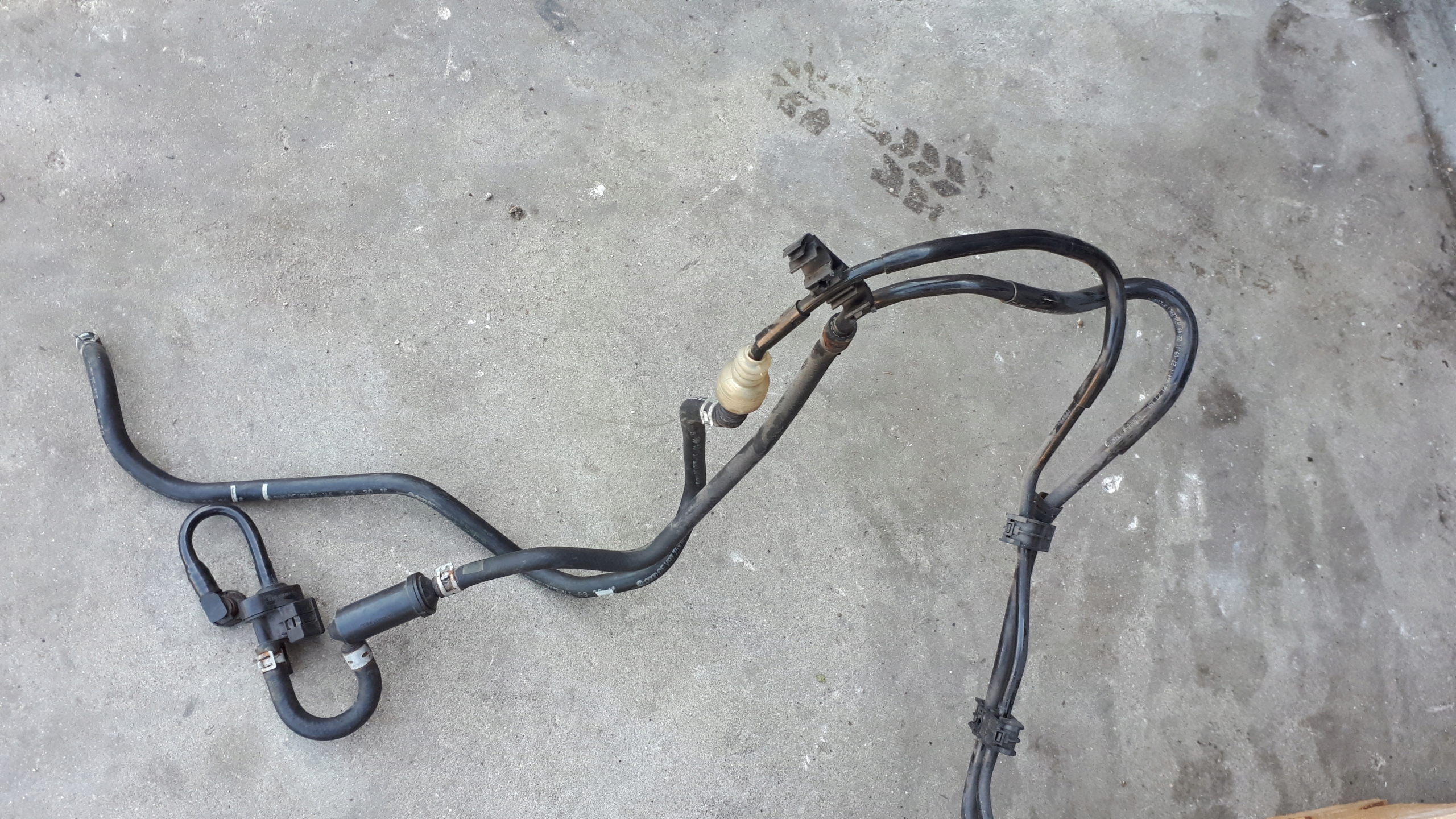 A6 C7 fuel line PALIWOWY des Bodens 3.0 TFSI A7