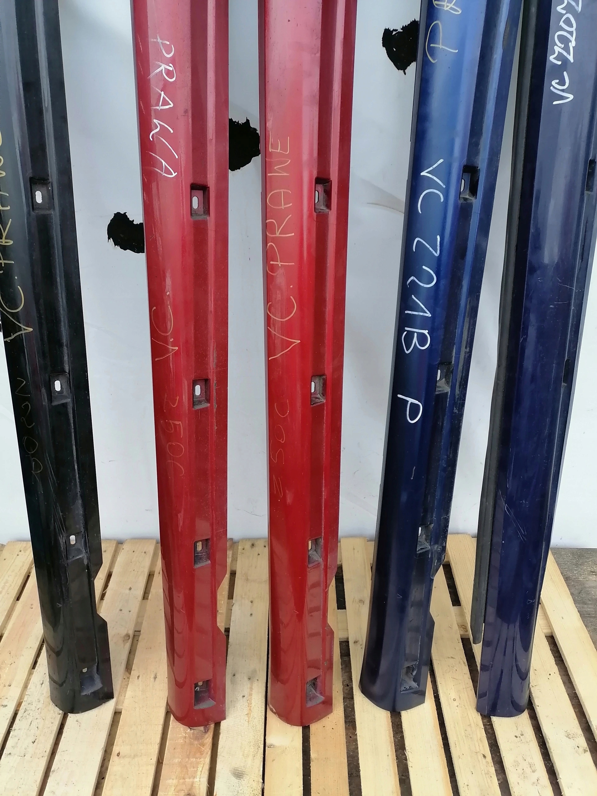 moulding threshold right OPEL VECTRA C HB 13178952