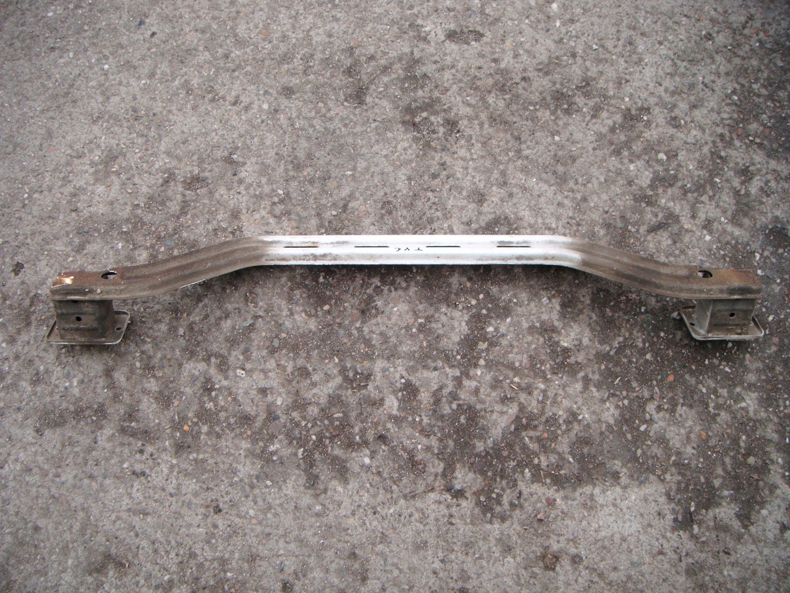 SUZUKI ALTO PIXO 09-14 1.0B BELKA ZDERZAKA TYŁ