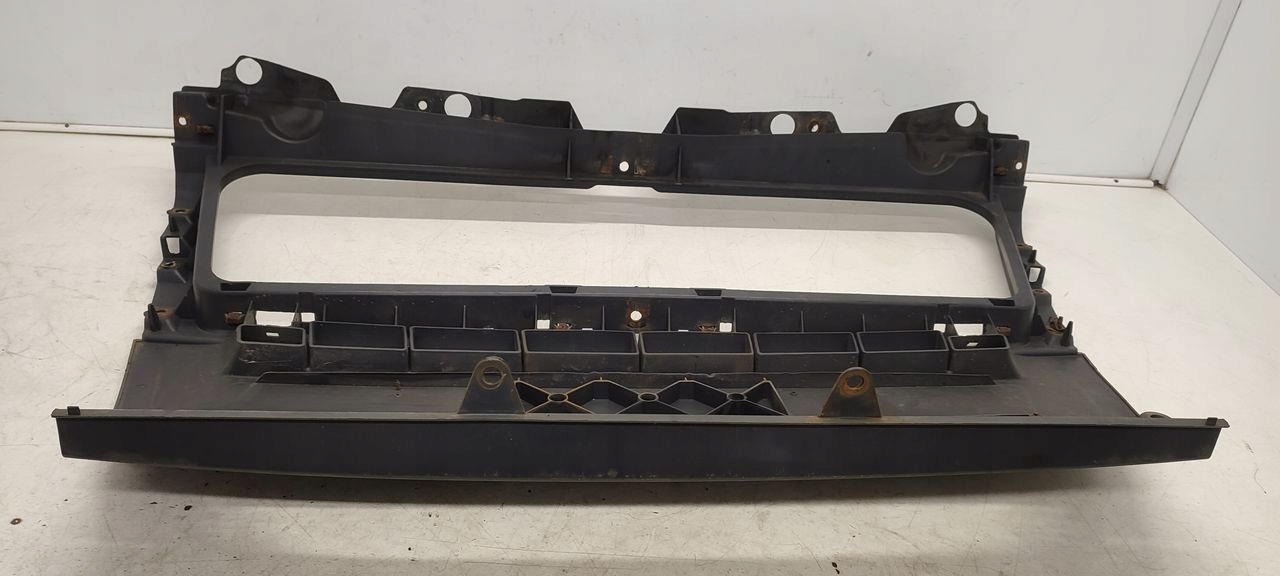 nárazník předek přední střed Peugeot Boxer III