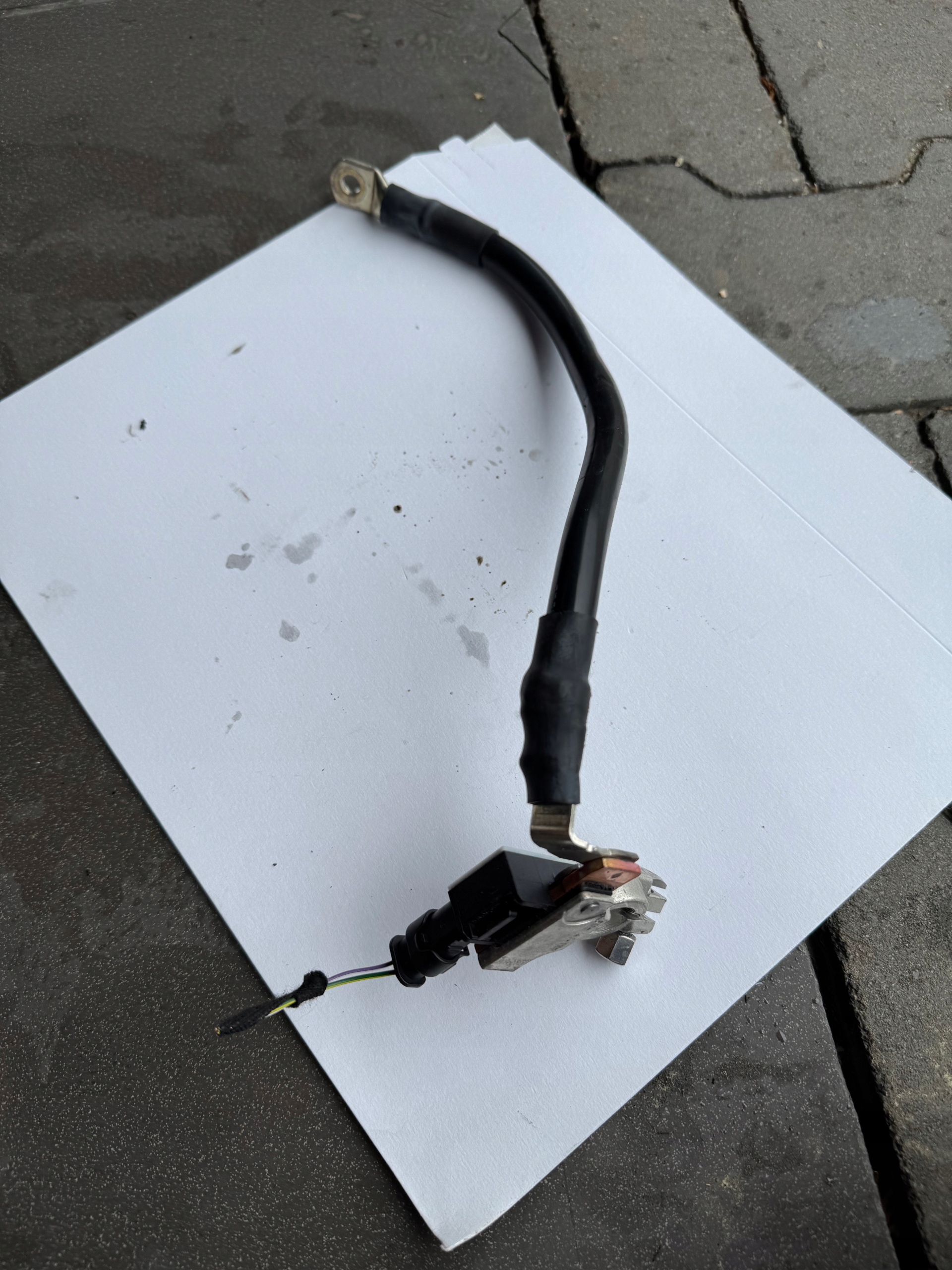 Original Batteriemanagement Sensor Schlauch AUDI A6 C7 8T0915181