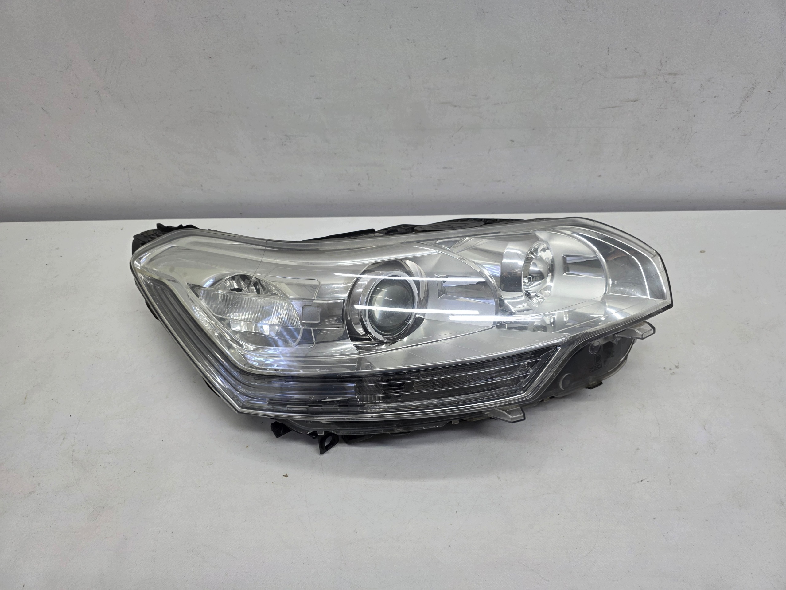 CITROEN C5 3 III X7 08-11 BI-XENON positioning light REFLEKTOR right front original