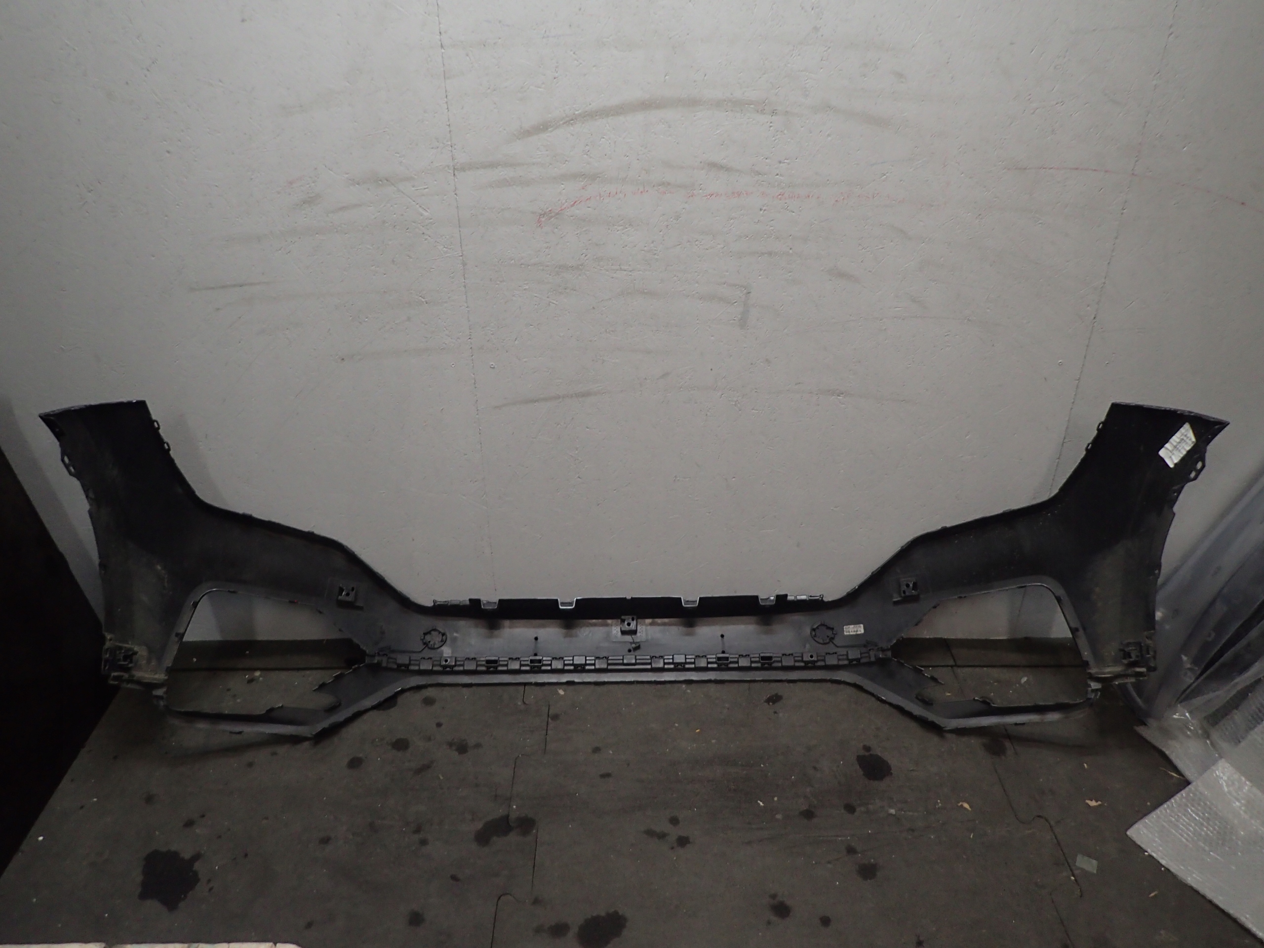 BUMPER FRONT VW TOUAREG III 3 760