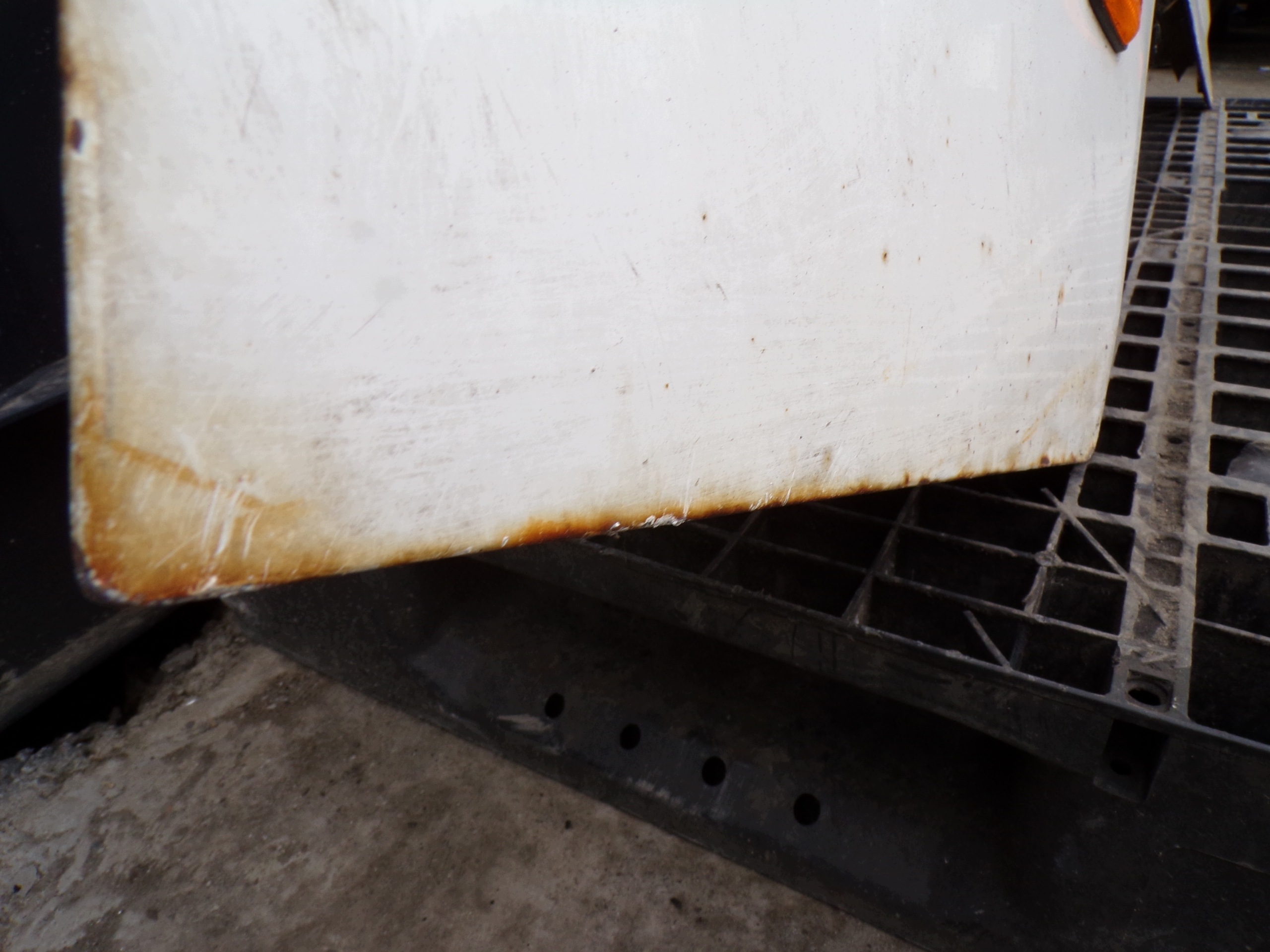 door left front left front KIA 2700 (R1)