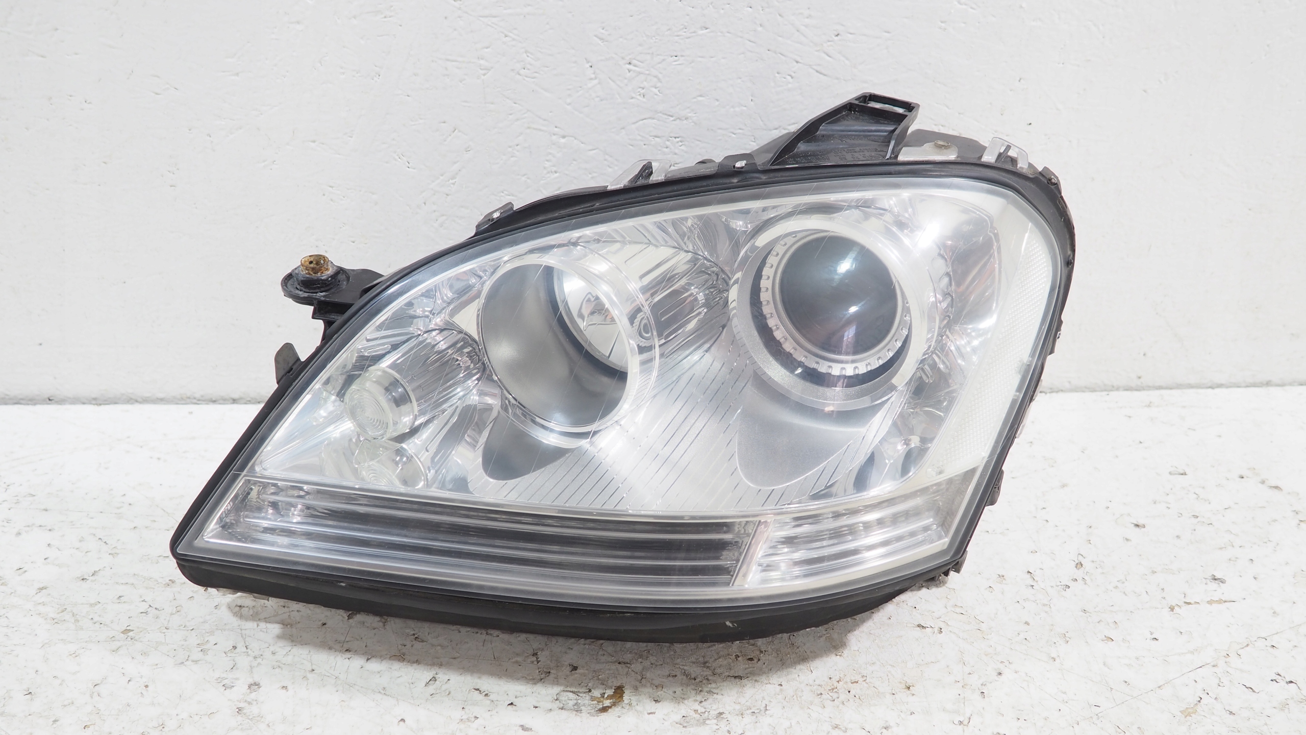 Mercedes ML W164 light Bi Xenon left front