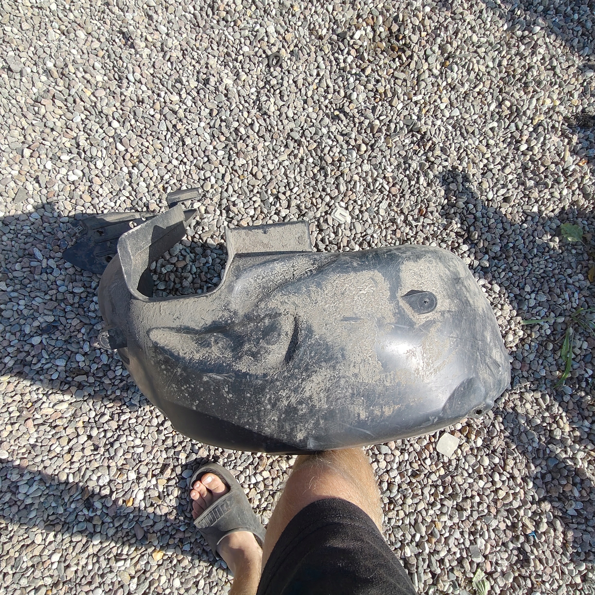 mudguard rear. rear part right SEAT ARONA 6f9810970