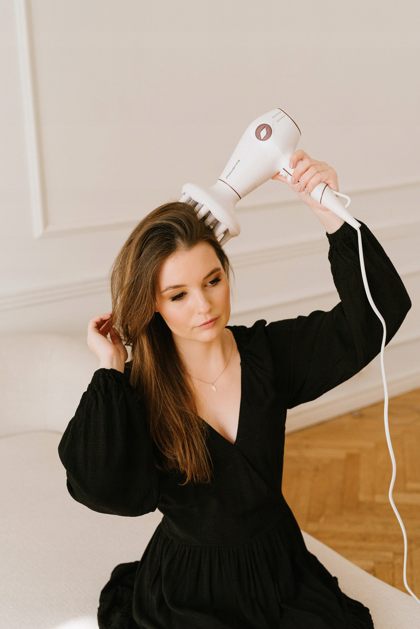 Suszarka do włosów ROWENTA CV6135 1800W Model CV6135F0