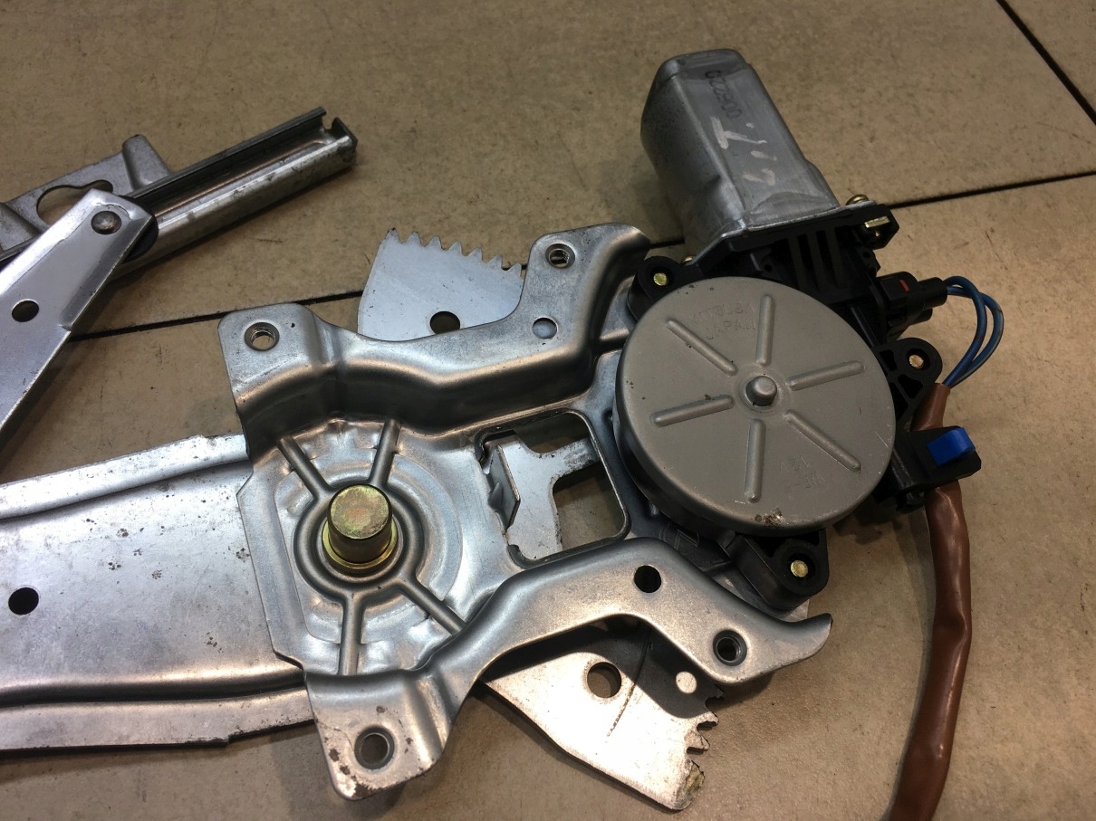 window regulator left rear part HONDA HR-V and