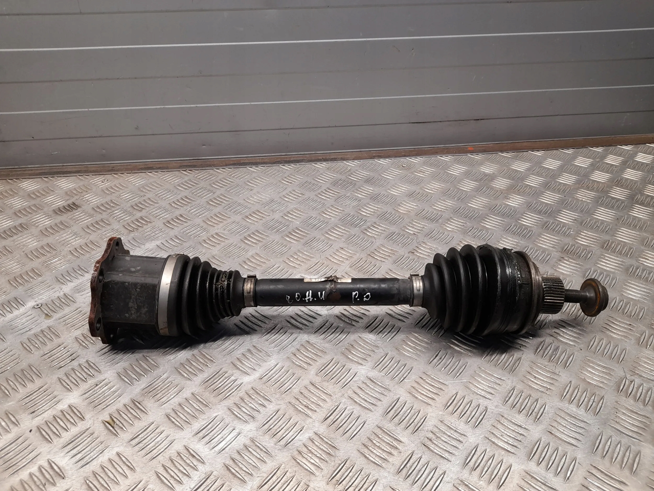 Audi Q5 SQ50a417271d Перед сторона права Піввісь