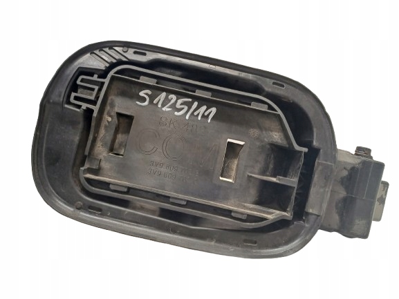 SKODA SUPERB 3 III 19- KLAPA WLEWU PALIWA 3V9809702C