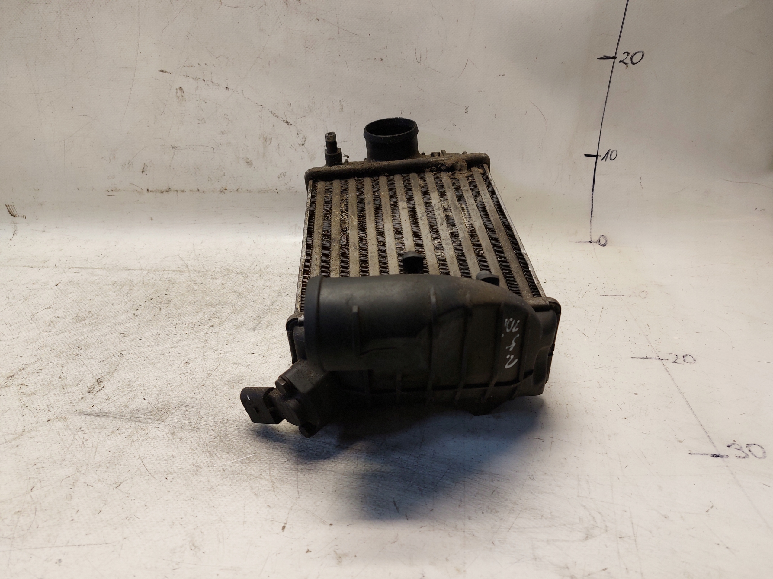 AUDI A4 B5 FL intercooler 2.5 TDI radiator
