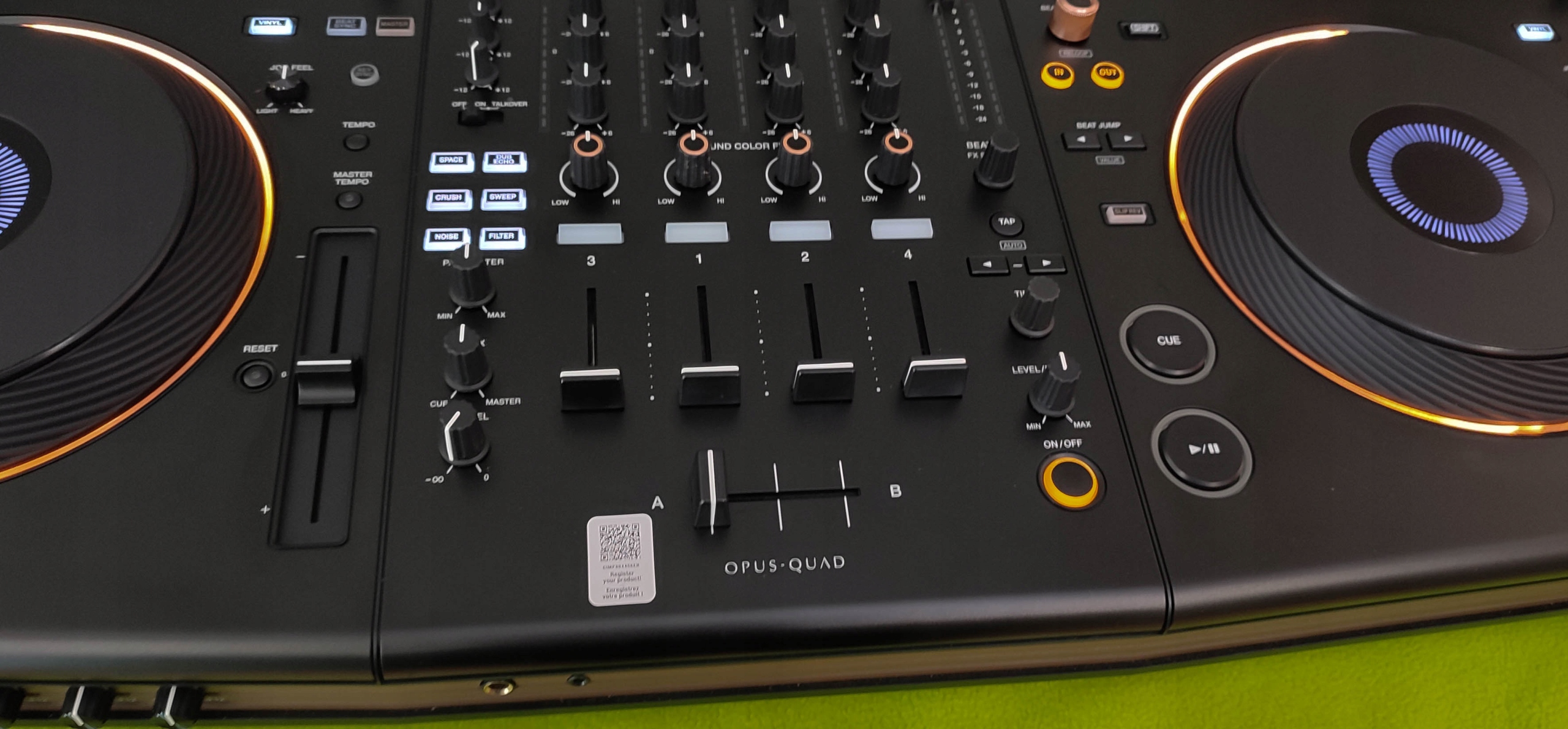 Pioneer OPUS QUAD XDJ XZ CDJ/DJM/RR/RX/RX2/DDJ 1000/900/RR/2000/NEXUS/3000 Kolor czarny