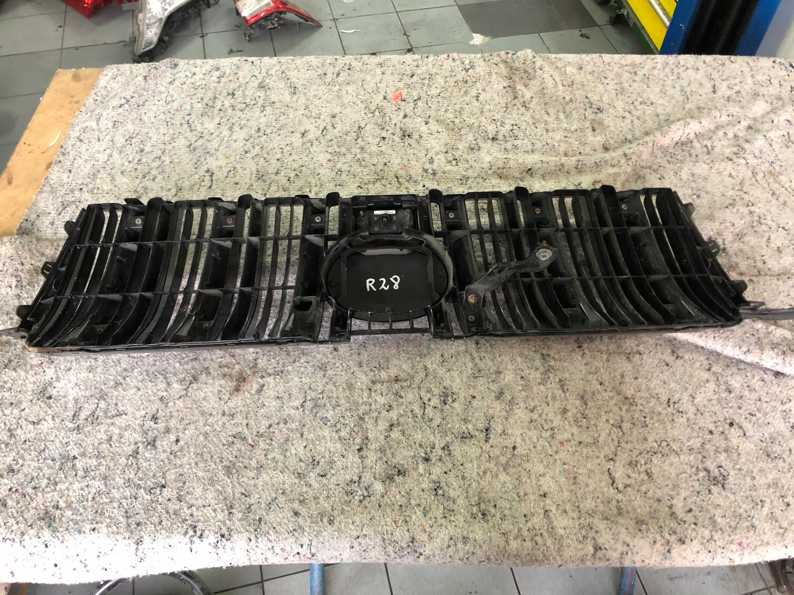 LAND CRUISER 150 2009- решетка радиатора