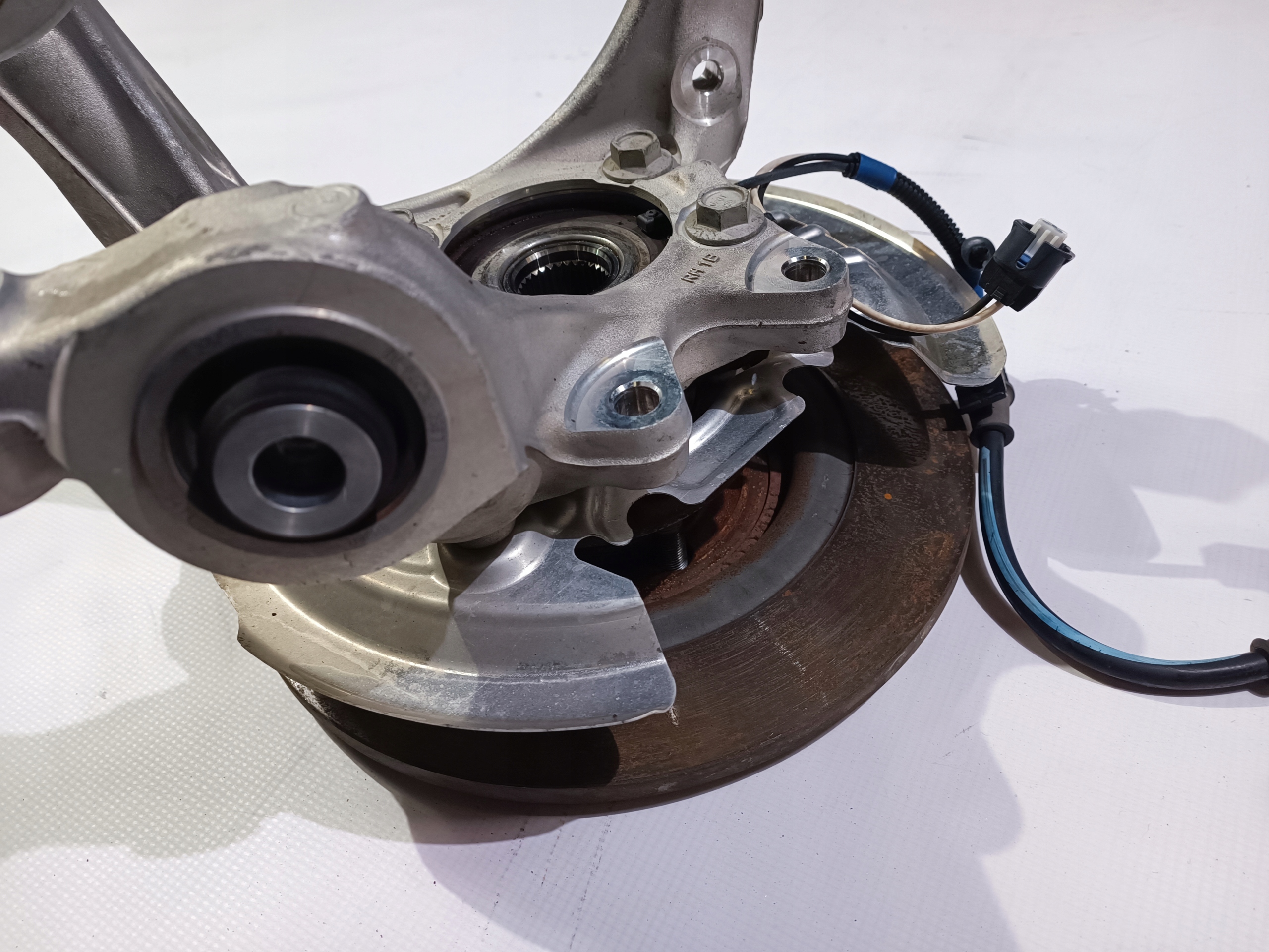 swing rear part rear right complete Ford Explorer VI 2020