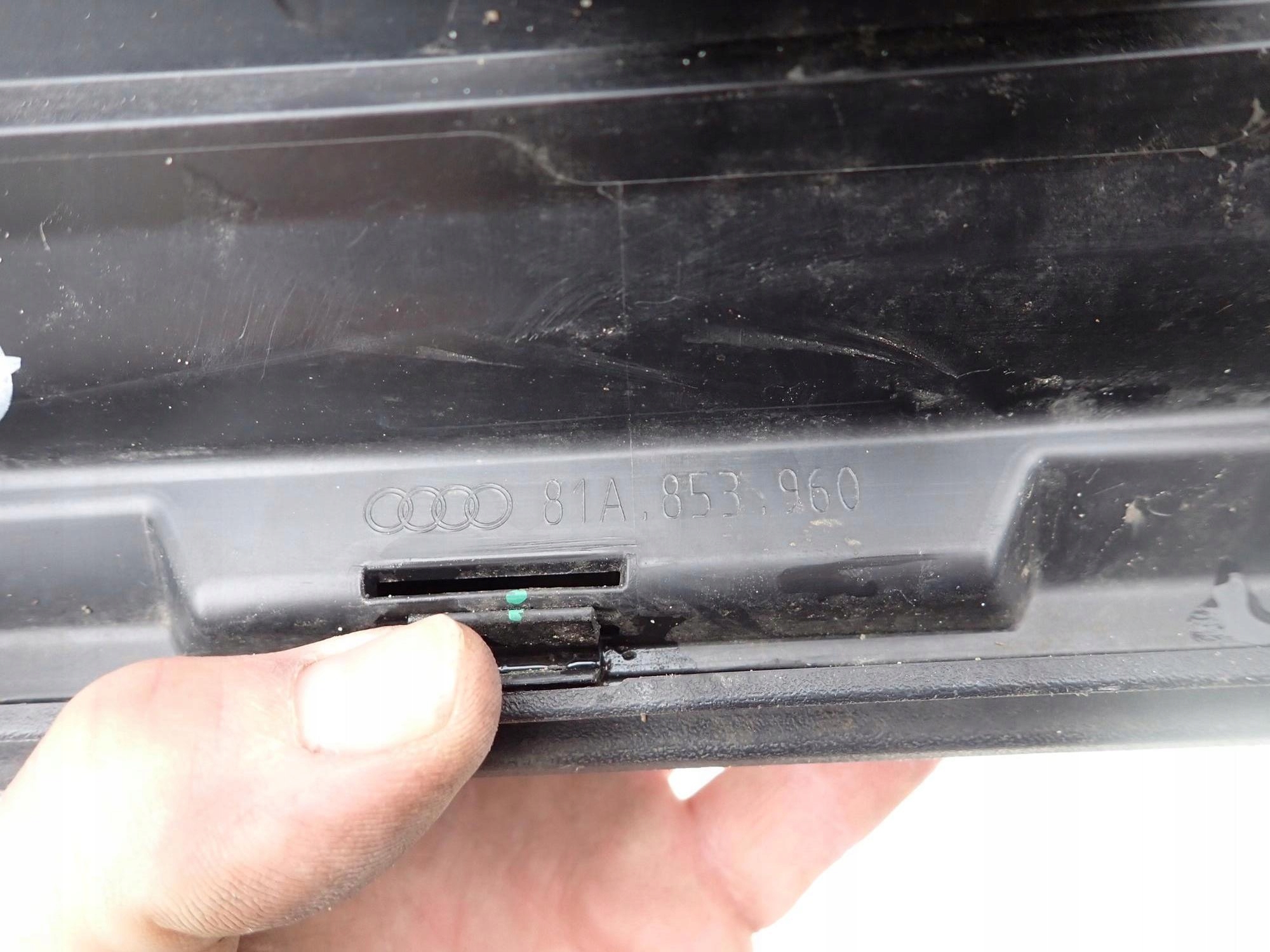 AUDI Q2 16-23 moulding door right front