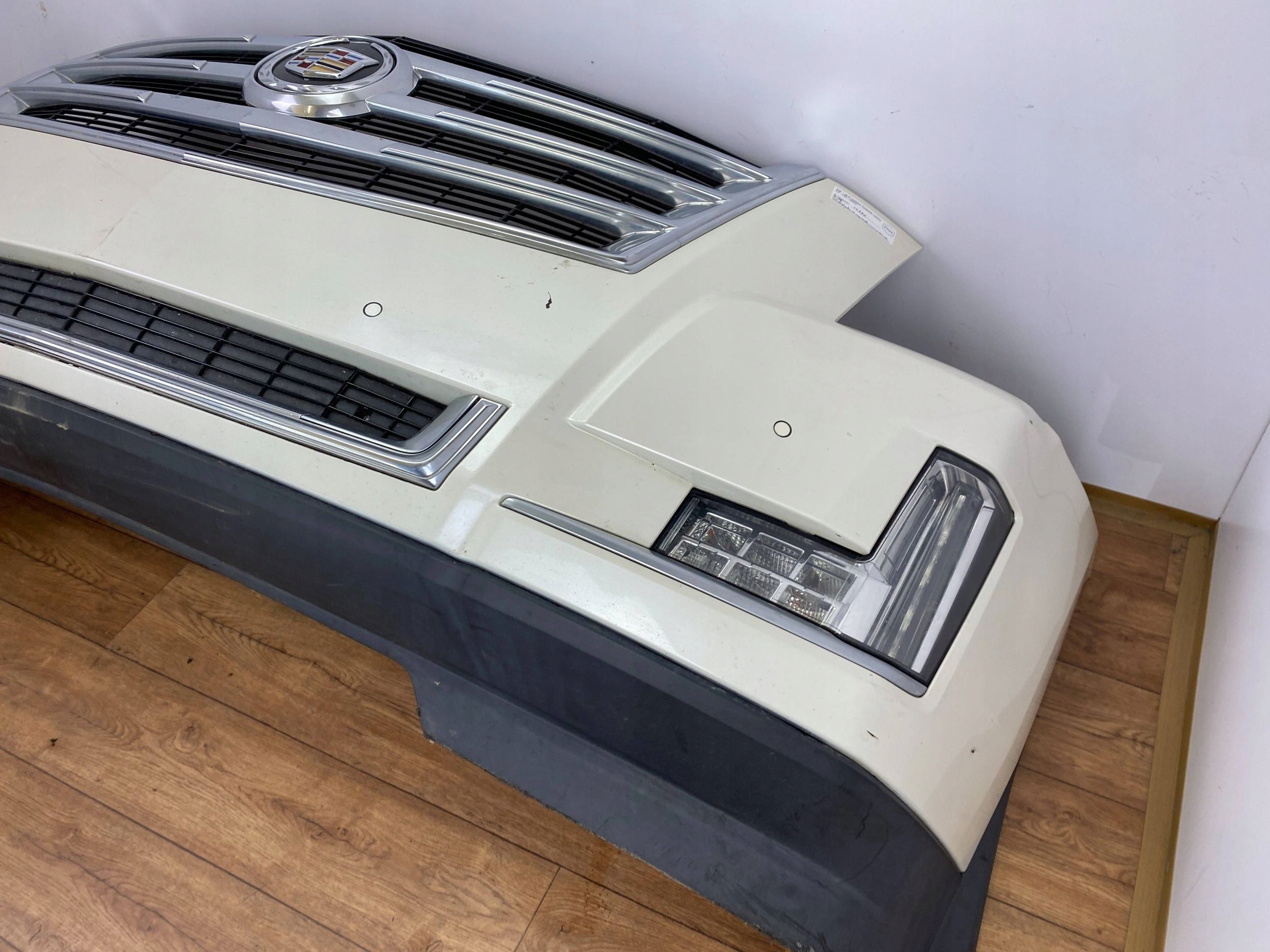 Frontstoßstange Cadillac Escalade IV 2015+