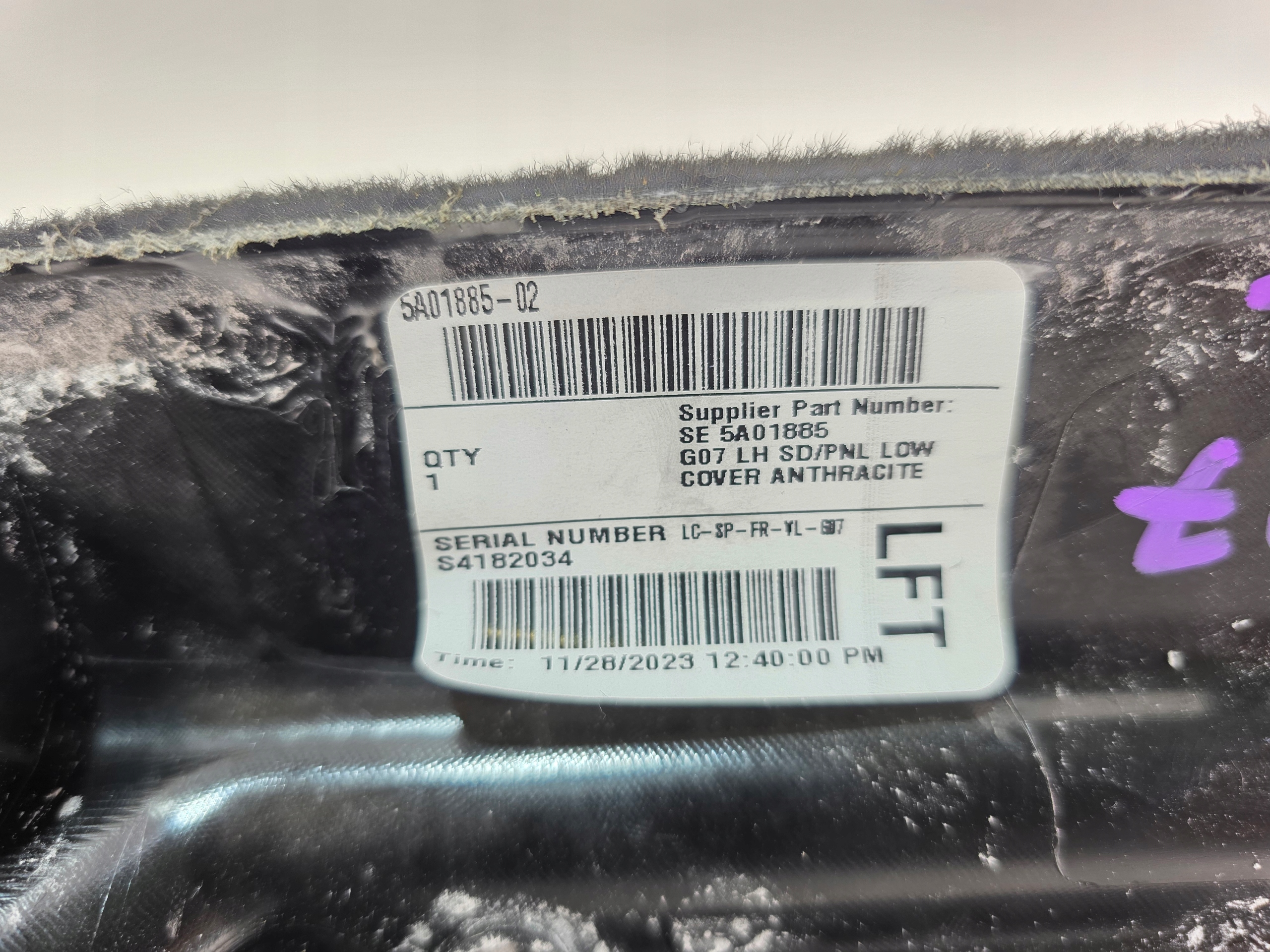 cover boot upholstery lower left BMW X7 G07 LCI 5A01885
