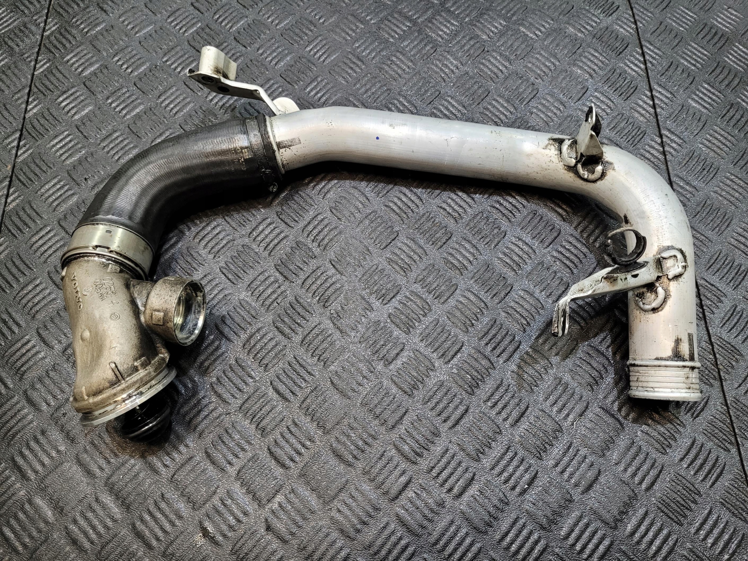 pipe air hose 31431981 VOLVO S90 II V90 2.0 D4