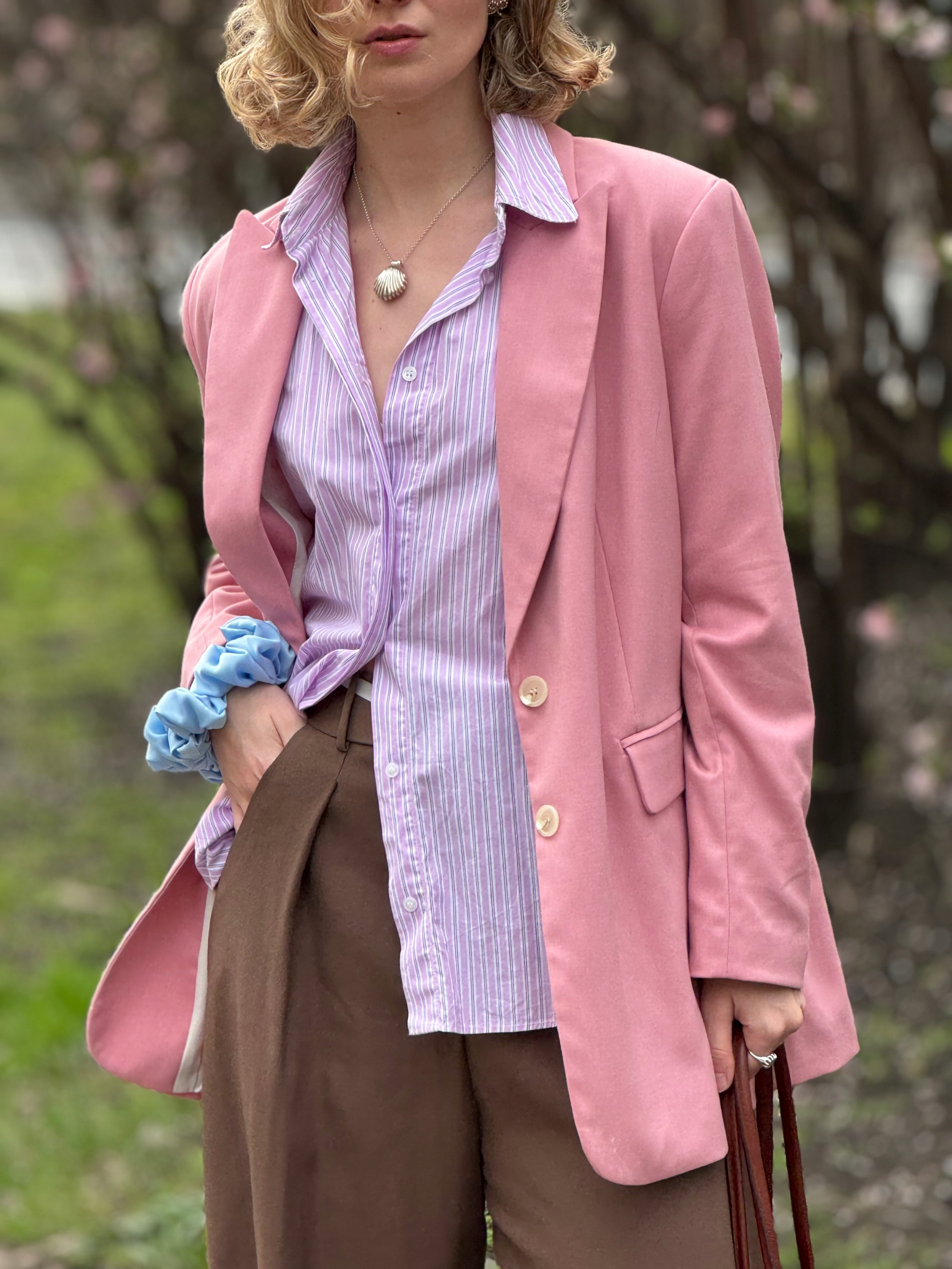 SCRUNCHIE SATYNOWA ALA JEDWAB SILKO BŁĘKIT BABY BLUE XXL Marka Inna marka