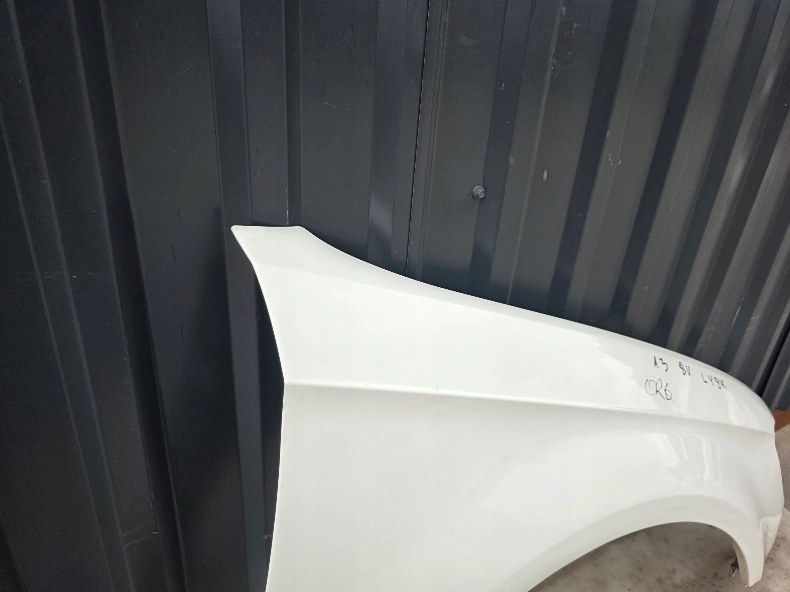 fender right front AUDI A3 8V LY9K 3-door SPORTBACK 2011-2018 original !