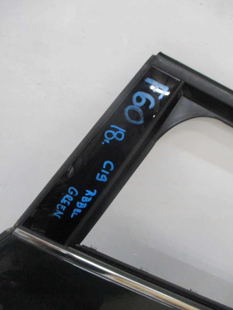 door left rear. MINI COUNTRYMAN F60 18R C19