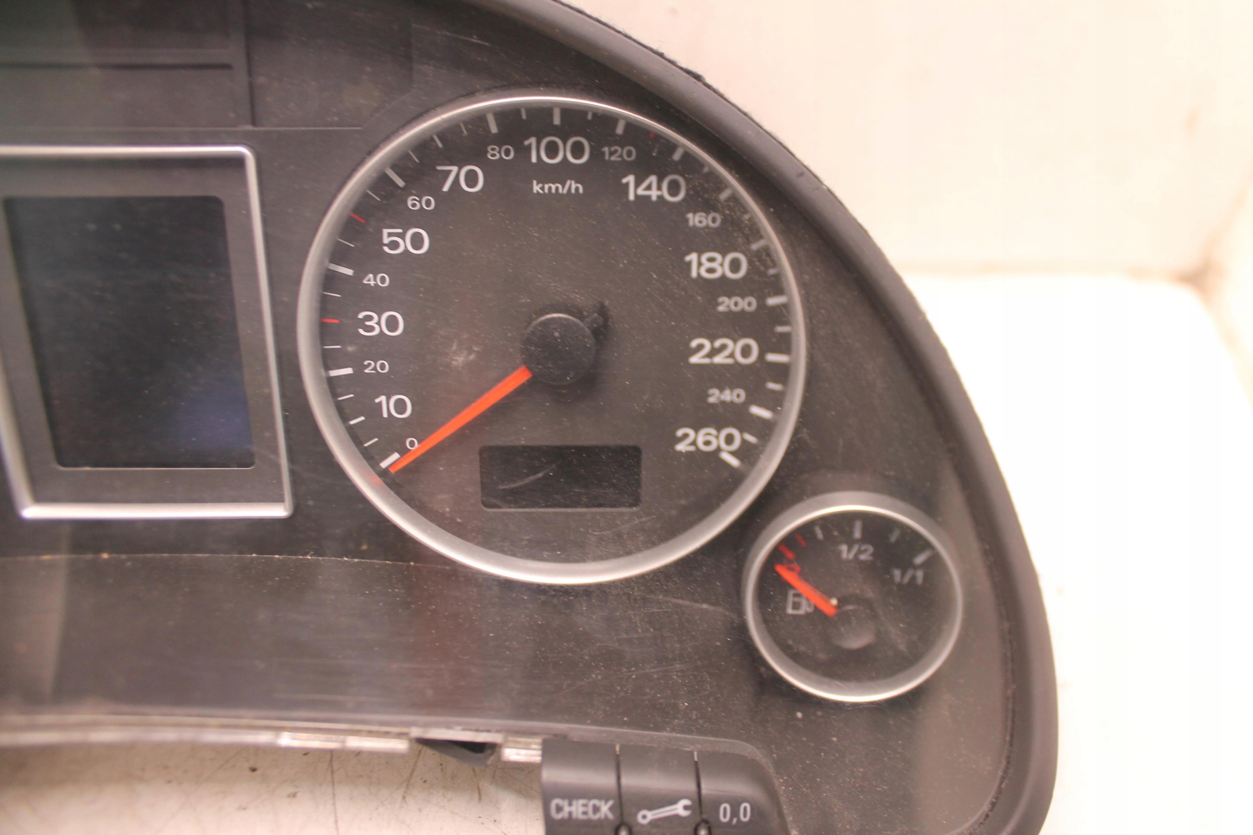 dials dials tachometer 8E0920901H AUDI A4 B7 3.0 TDI AUTOM 04-08 EURO