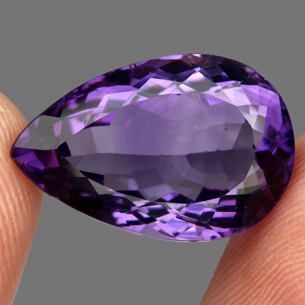 Ametyst přírodní kámen Vvs 17.7ct