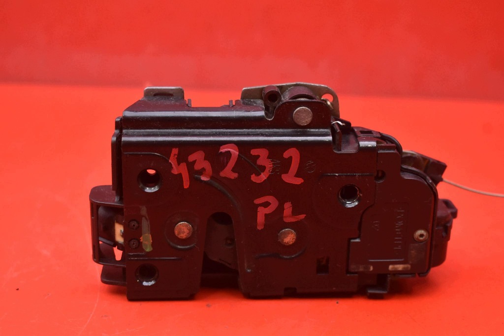 lock door left front front EU 3B1837015 SEAT IBIZA 3 III 6L 3D 02-06