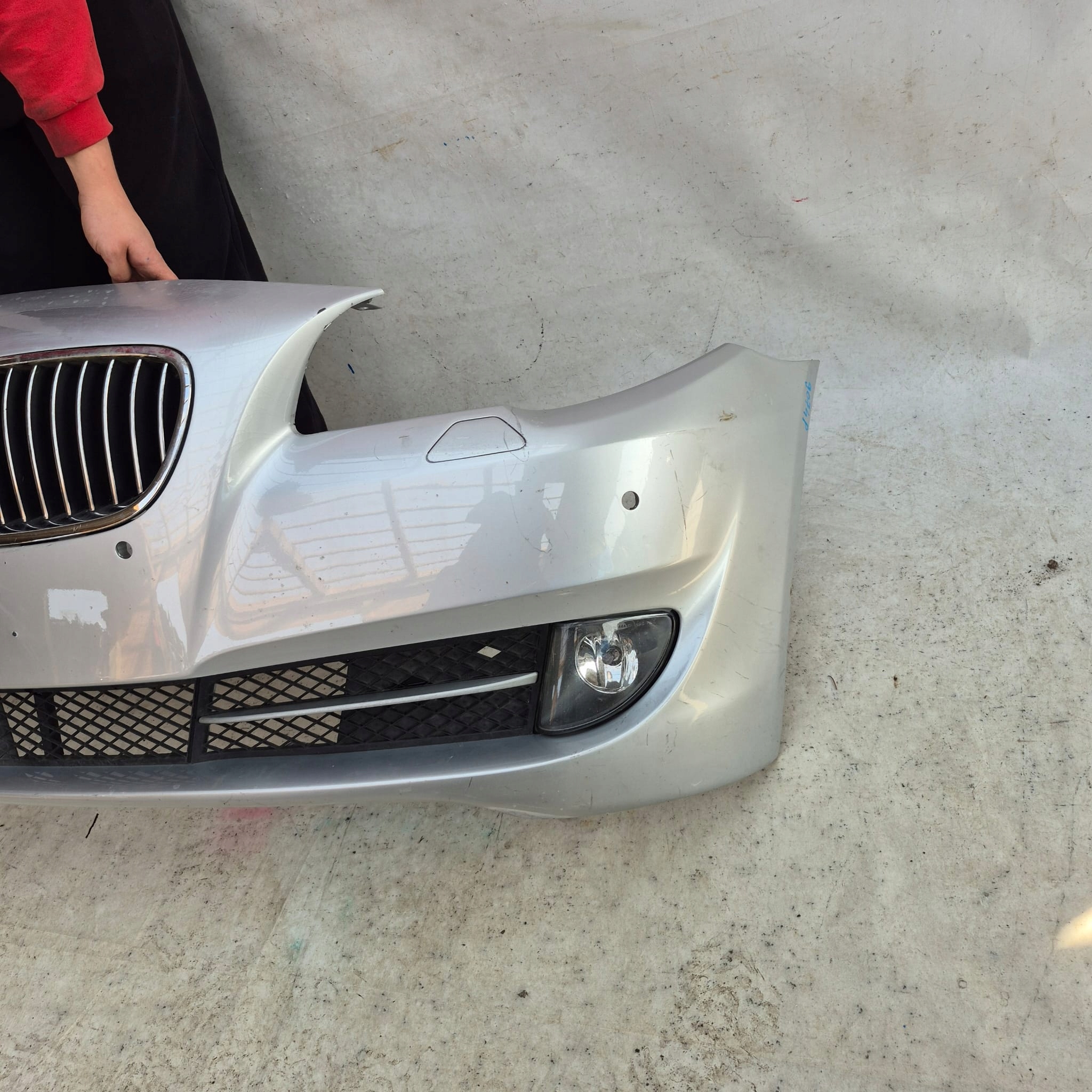 BMW 5 F10 F11 10-13 bumper front front washer PDC