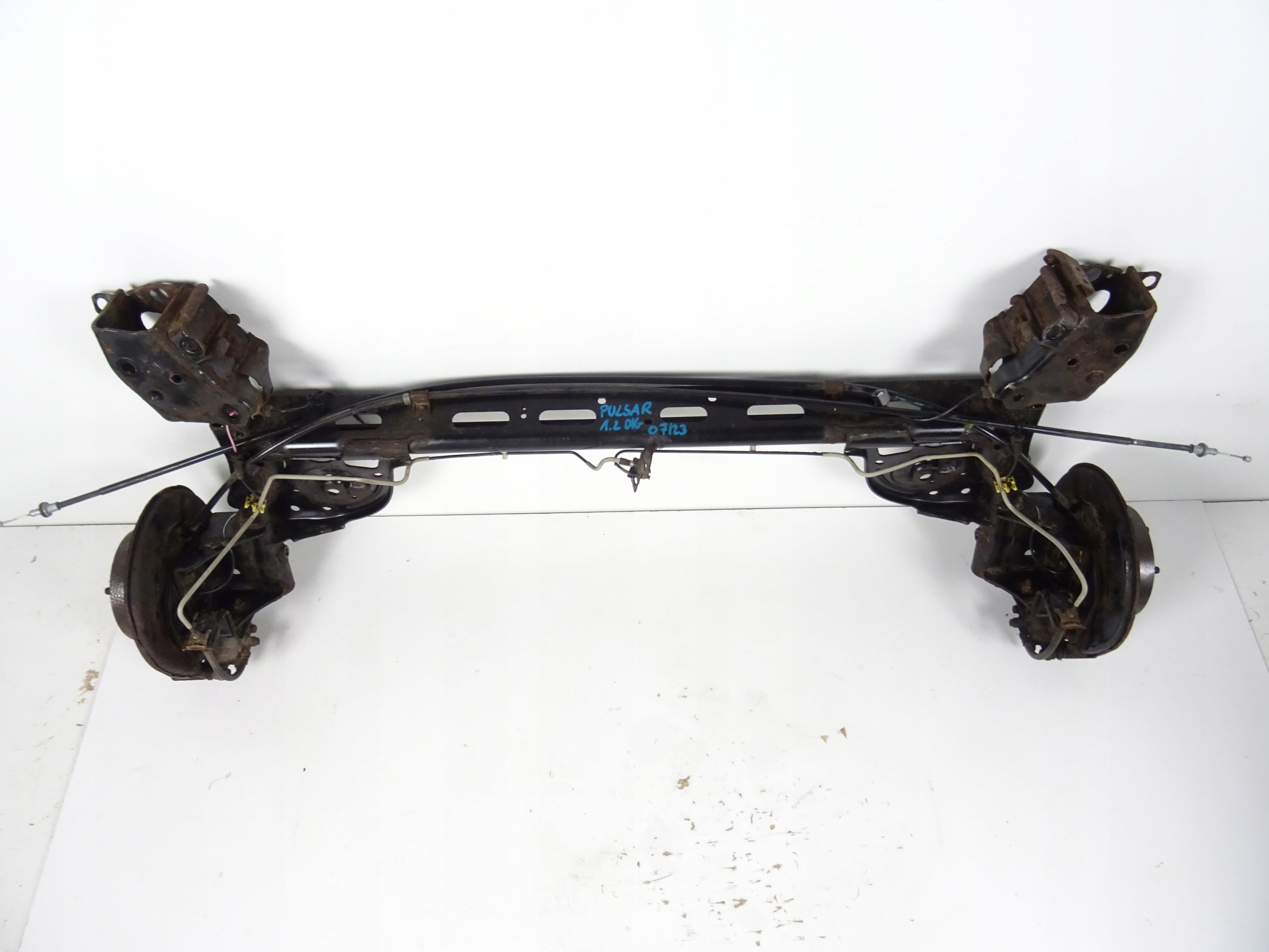 NISSAN PULSAR 1.2 DIG BELKA ZAWIESZENIA TYLNA TYŁ 14-18 Numer katalogowy części NISSAN PULSAR 1.2 DIG BELKA ZAWIESZENIA TYLNA TYŁ 14-18