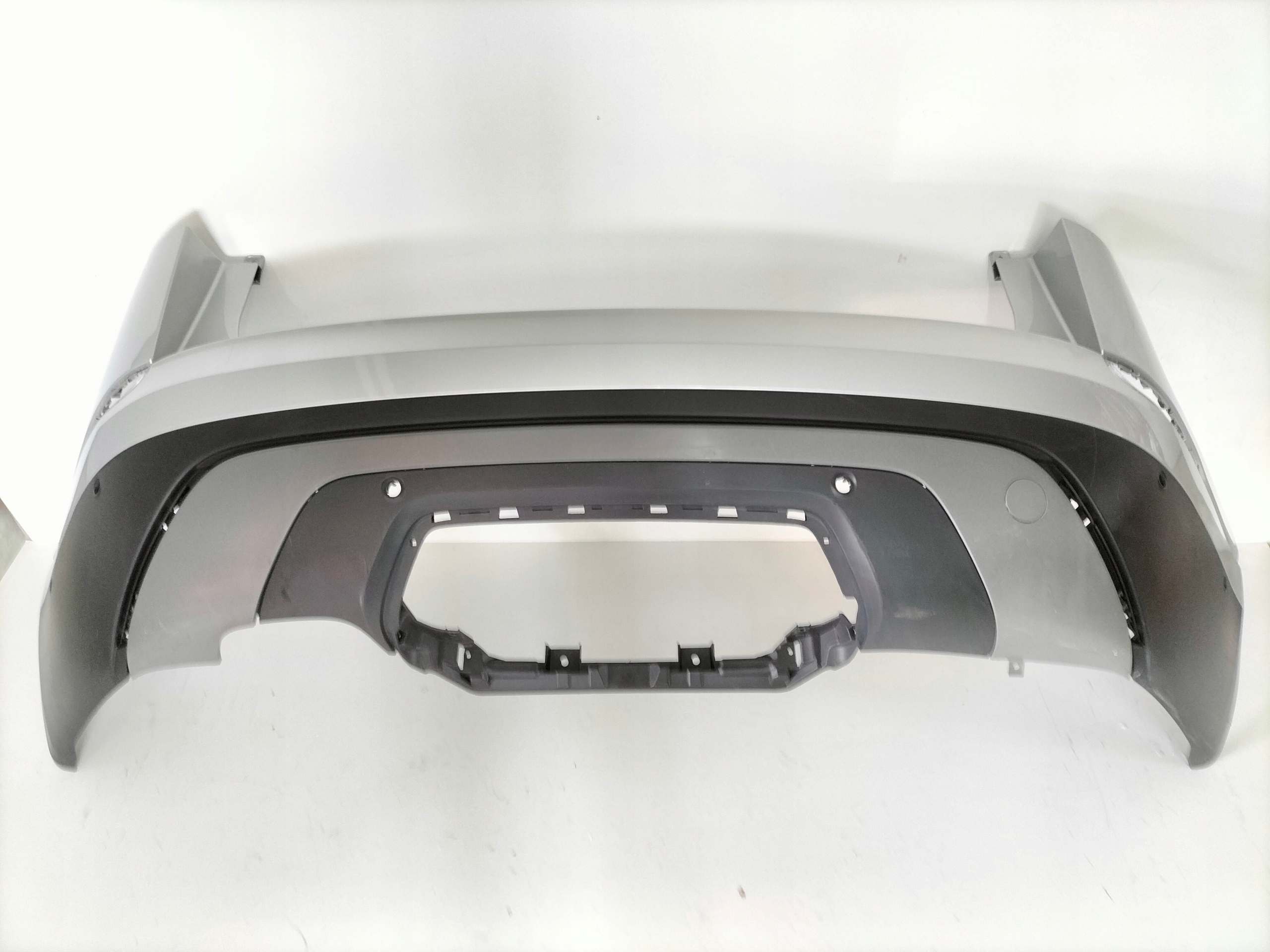 bumper rear rear part RANGE ROVER VELAR 17