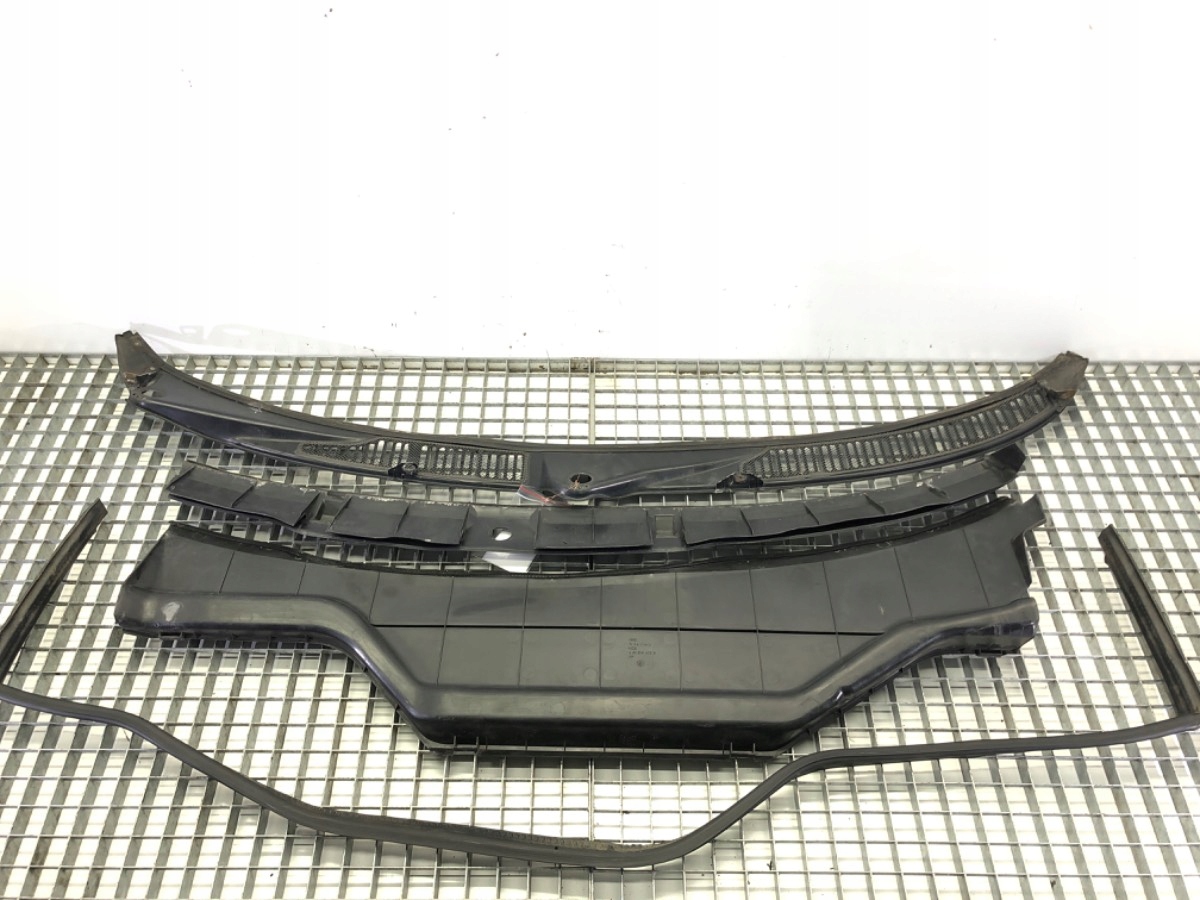 PODSZYBIE AUDI A6 C4 94-97 4A1819403B 4A1819417 Producent części OEM