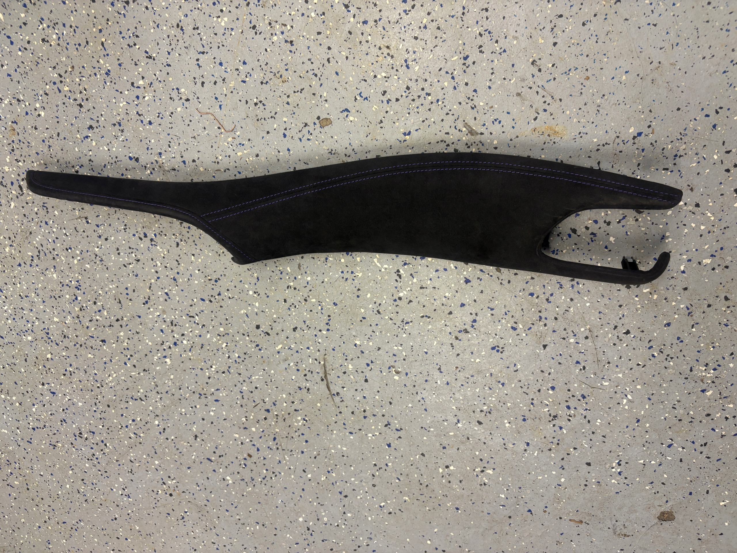 INFINITI Q30 console dashboard DEKOR moulding 682125DF0C