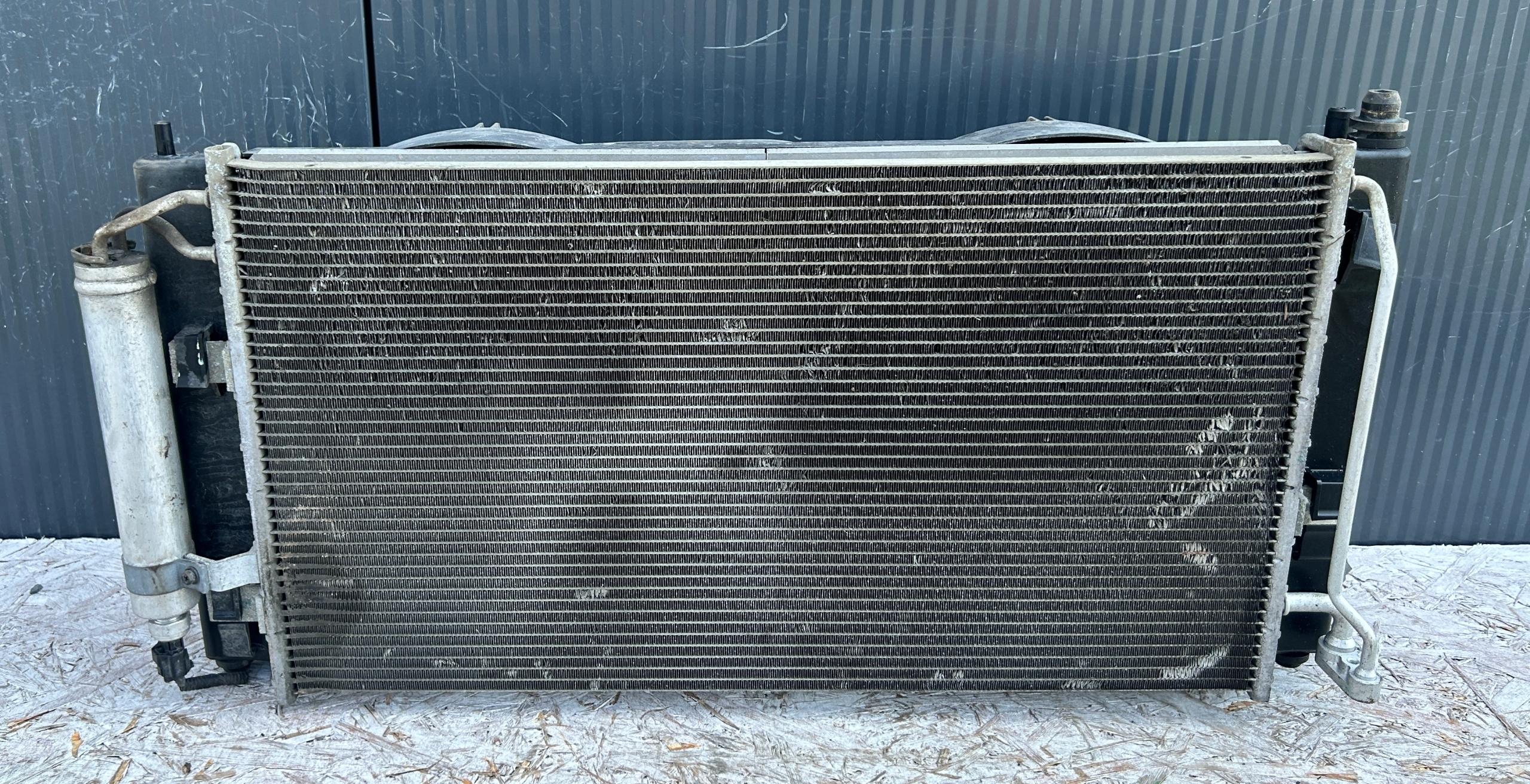KOMPLET radiatore VENTOLA NISSAN LEAF e ZE0 10