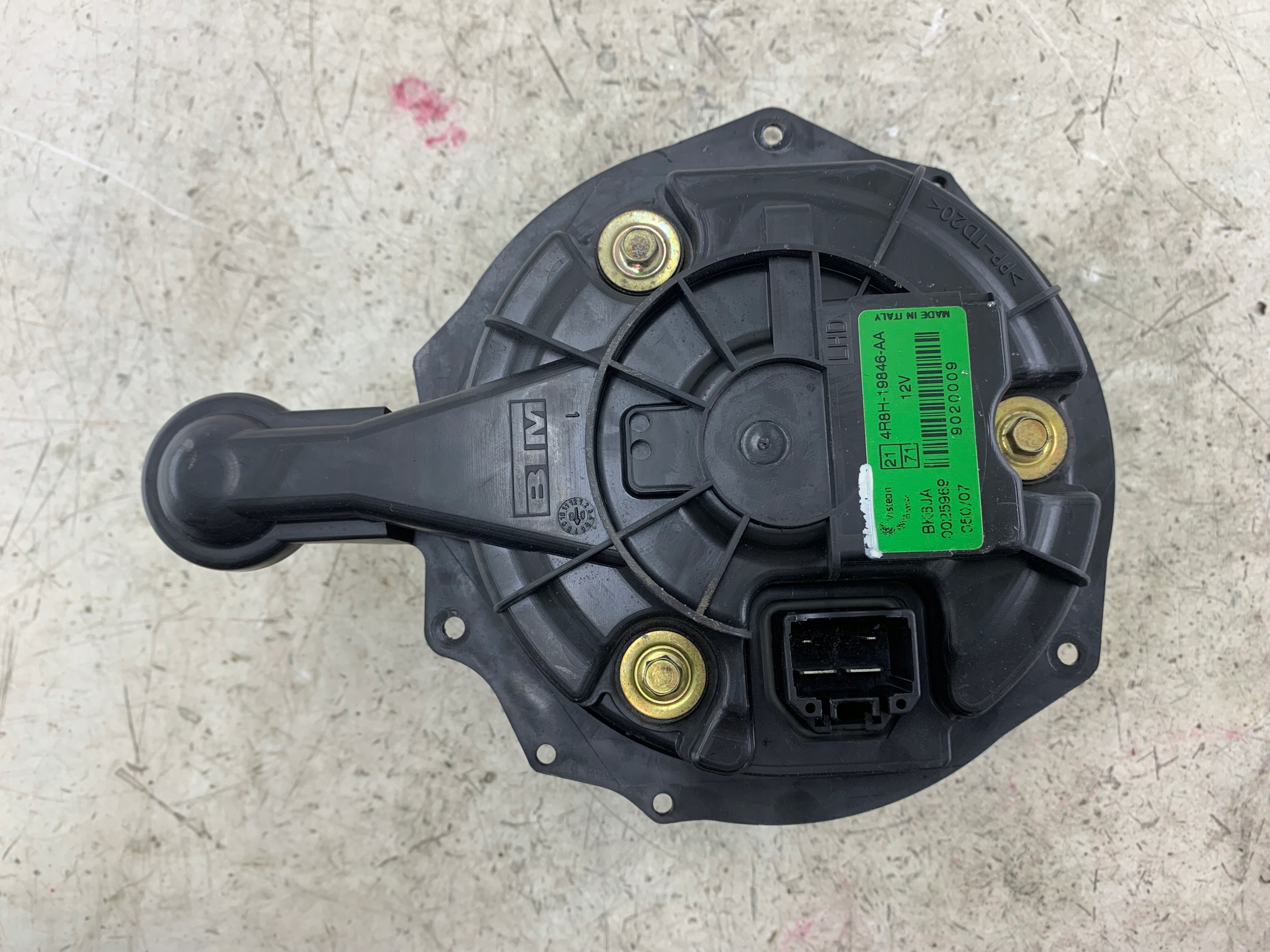 JAGUAR S TYPE heating air conditioning devices 4R8H19846AA