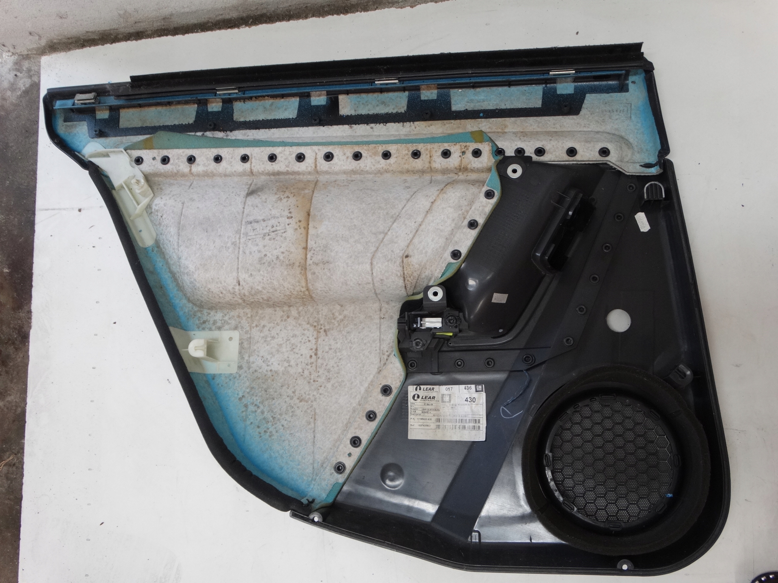 KOMPLET TAPICEREK tür OPEL VECTRA C HATCHBACK
