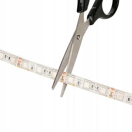 TAŚMA LED SMD WODOODPORNA 5M RGB KOLOROWA + PILOT Moc 7 W