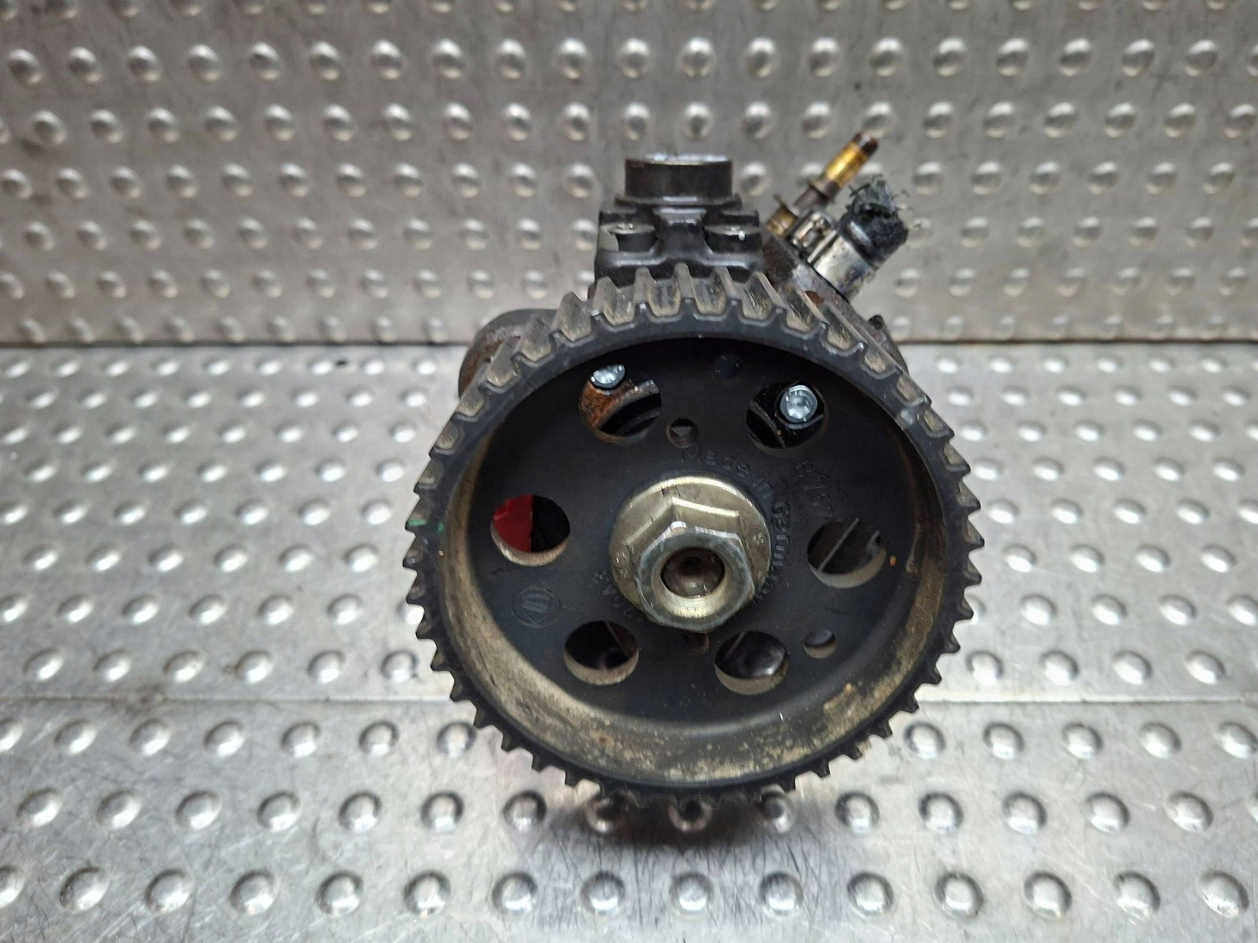 Einspritzpumpe BOSCH 0445010150 OPEL ZAFIRA B 1.9 CDTI 2005