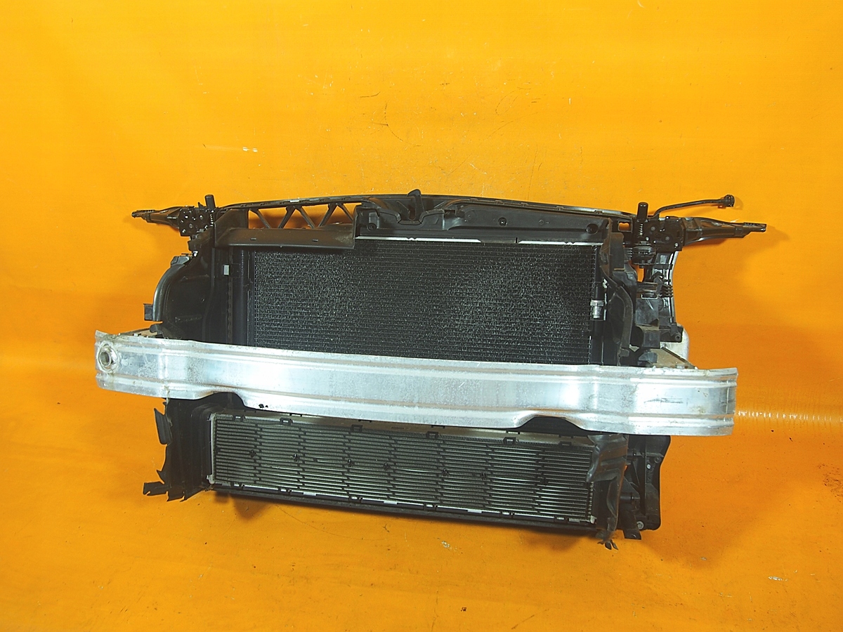 Audi A6 4G C7 FL 42KM 2.0 TDI Ultra Pas Przedni Chłodnice KOMPLET Typ samochodu Samochody osobowe