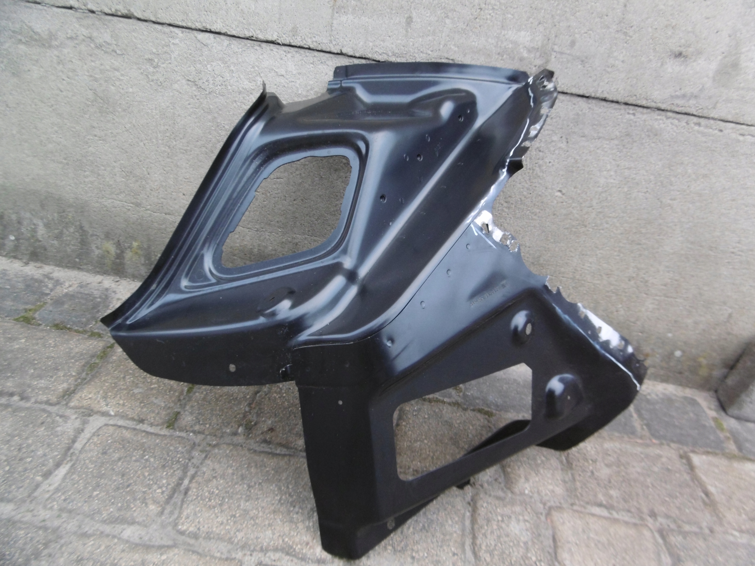 13368466 - OPEL CASCADA - правый окуляр заднего ремня